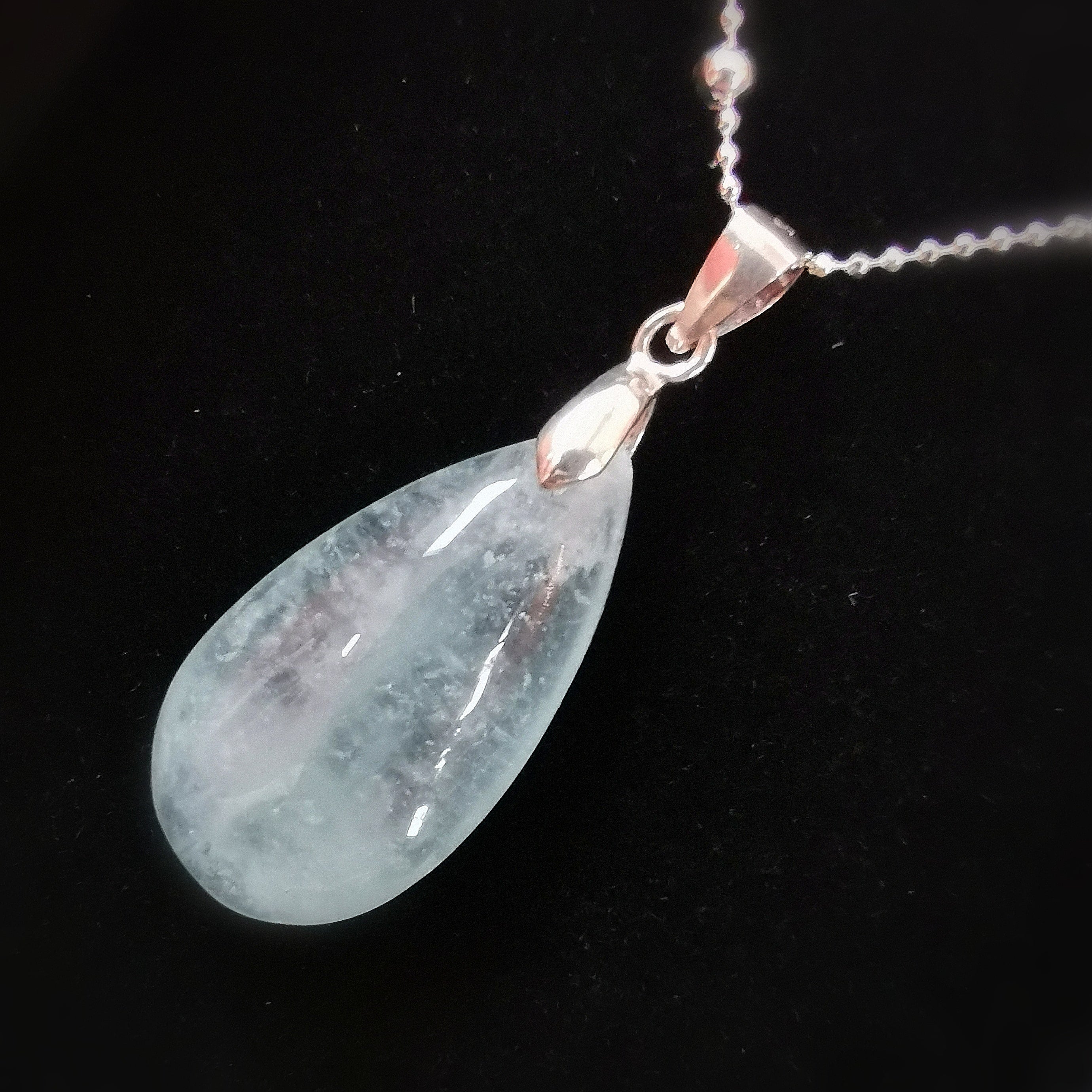 💧 Collar de piedra preciosa aguamarina: consagrado para la claridad, la alegría de vivir y la ligereza interior