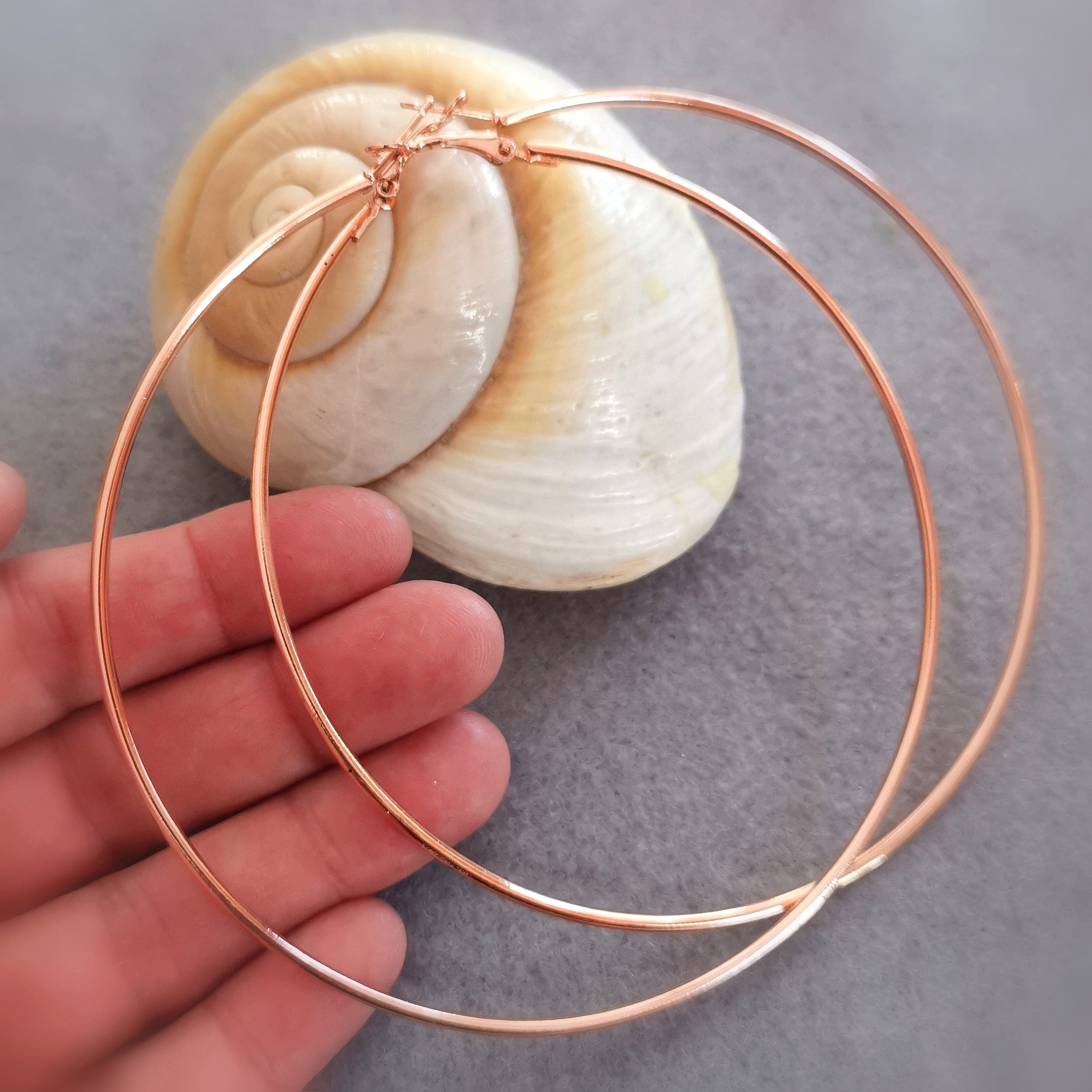 Boho Creolen Hoops in Rosegold Edelstahl antiallergen 10 cm – das Leben feiern mit Stil & Leichtigkeit