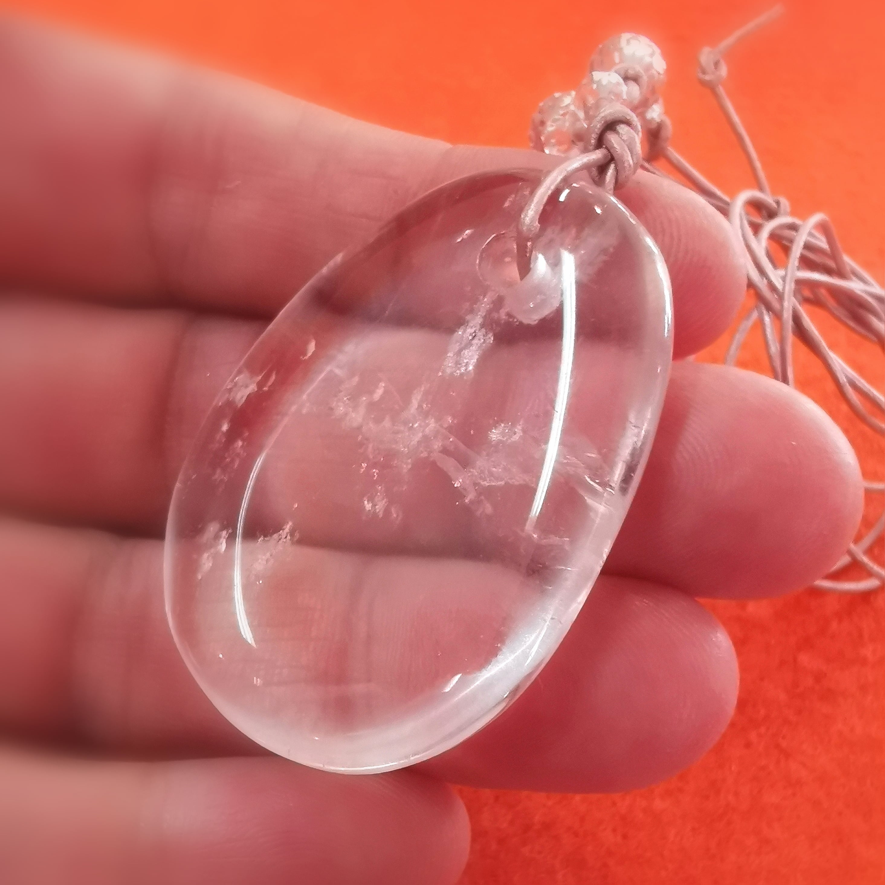 ✨ Bergkristall Platte Leder Edelstein Kette – geweiht für Klarheit & neue Wege