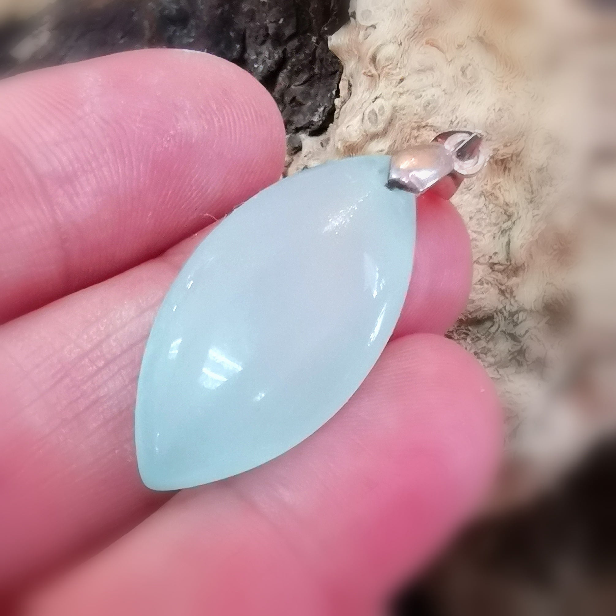 💧 Aqua Aura Edelstein Anhänger – Heilstein in Silberfassung, Karmaerlösung & Neuanfang
