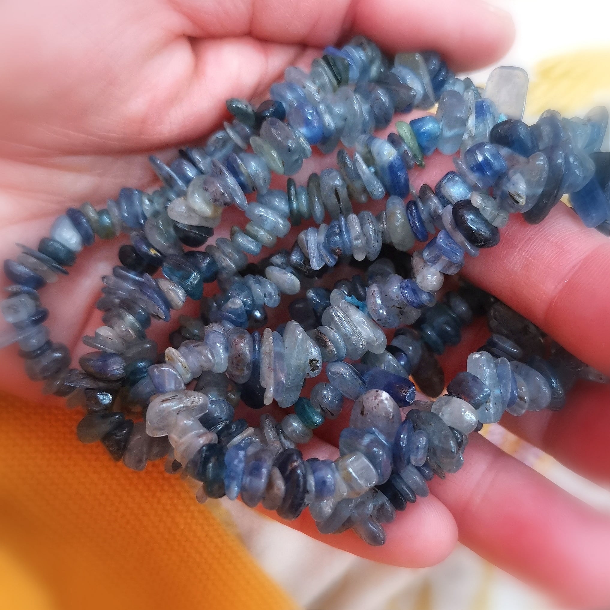 Kyanit Disthen Edelstein Armband Freiform – Entschlossenheit & Gelassenheit