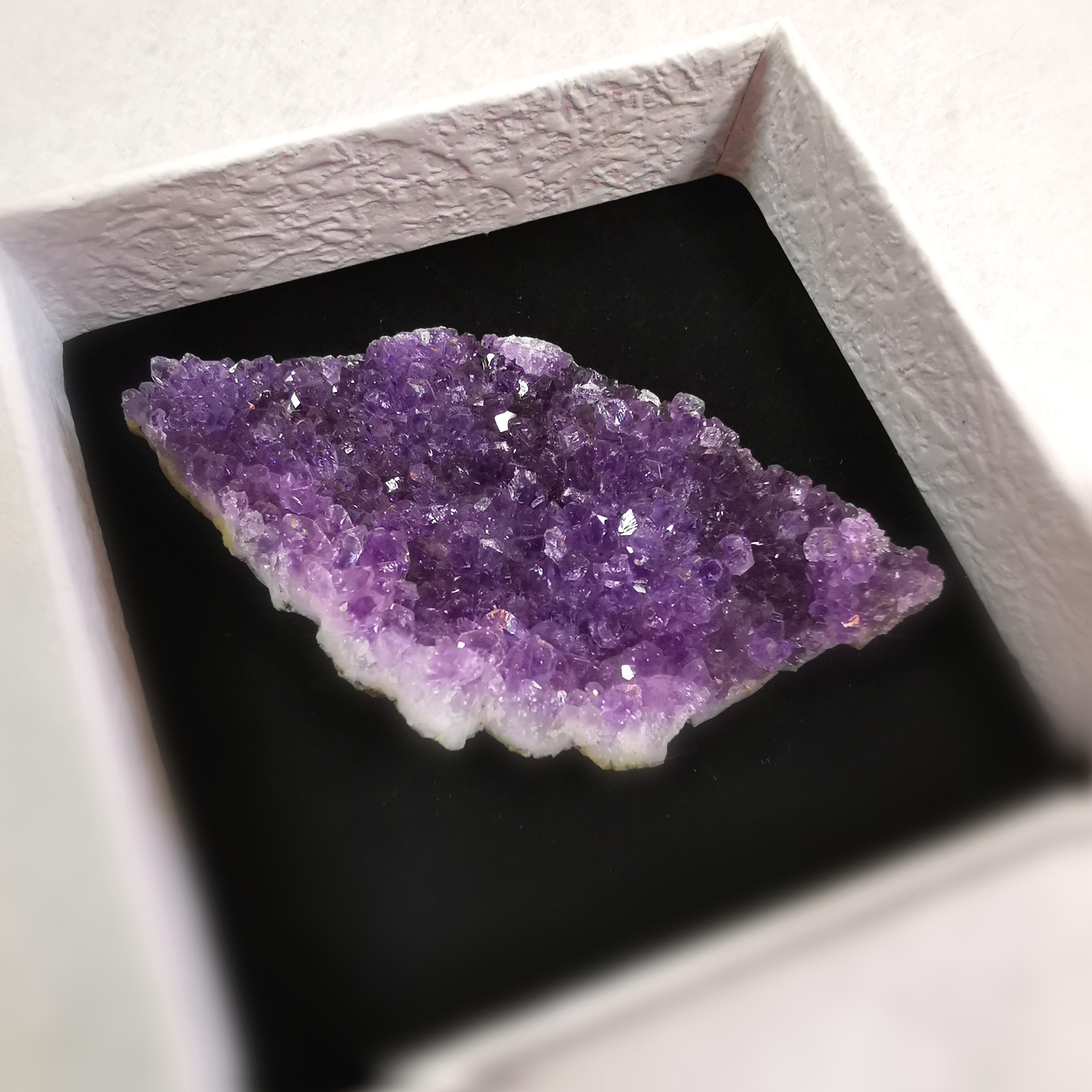 💜 Pieza druzy de piedra preciosa de amatista: consagrada para la espiritualidad y la armonía interior