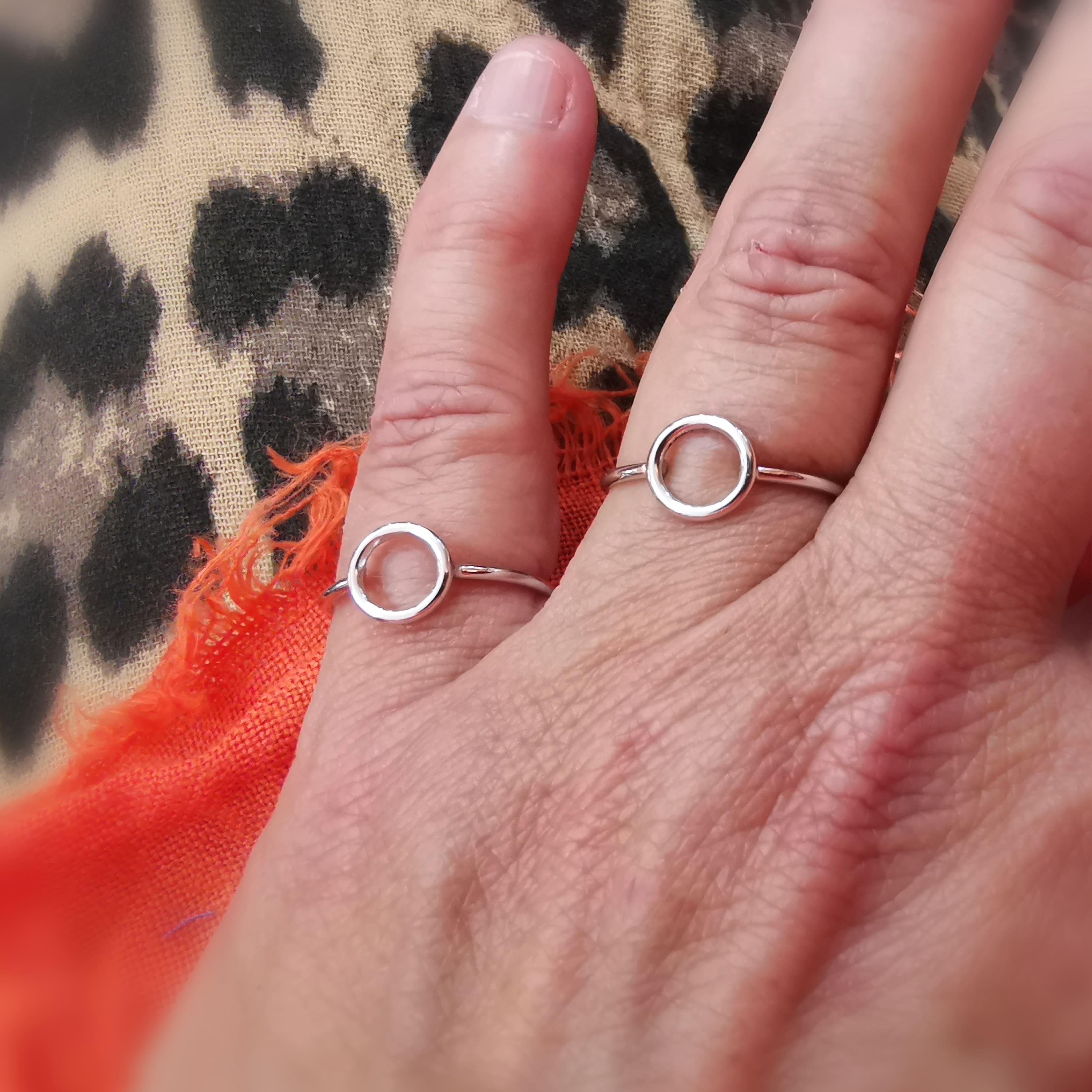 ✨ Anillo Talismán Círculo de la Vida elaborado en plata de ley: para la felicidad, la aceptación y la armonía interior