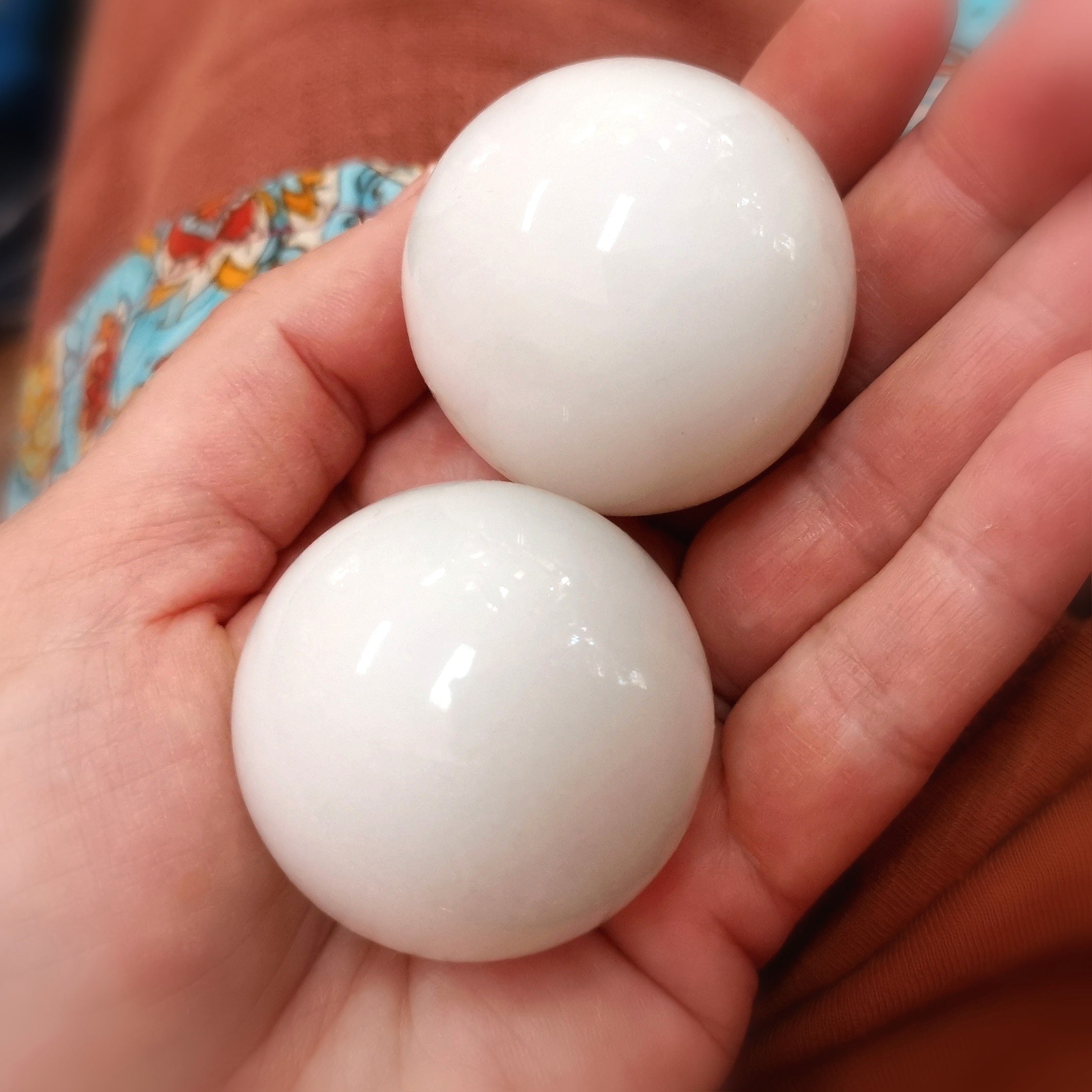 Snow Quartz Gemstone Spheres – Light, Clarity & Energetic Cleansing