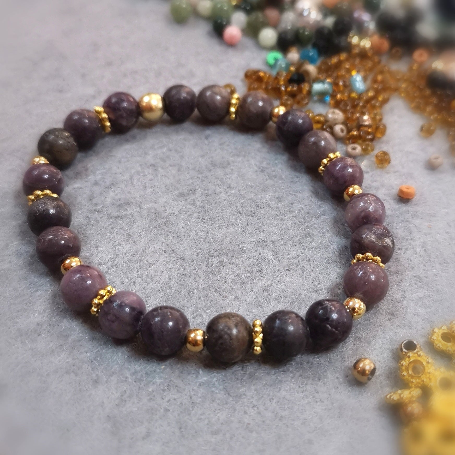 💜 Lepidolith Karma Heilstein Armband EdelsteinLiebe – geweiht für Frieden, Abgrenzung & innere Ruhe