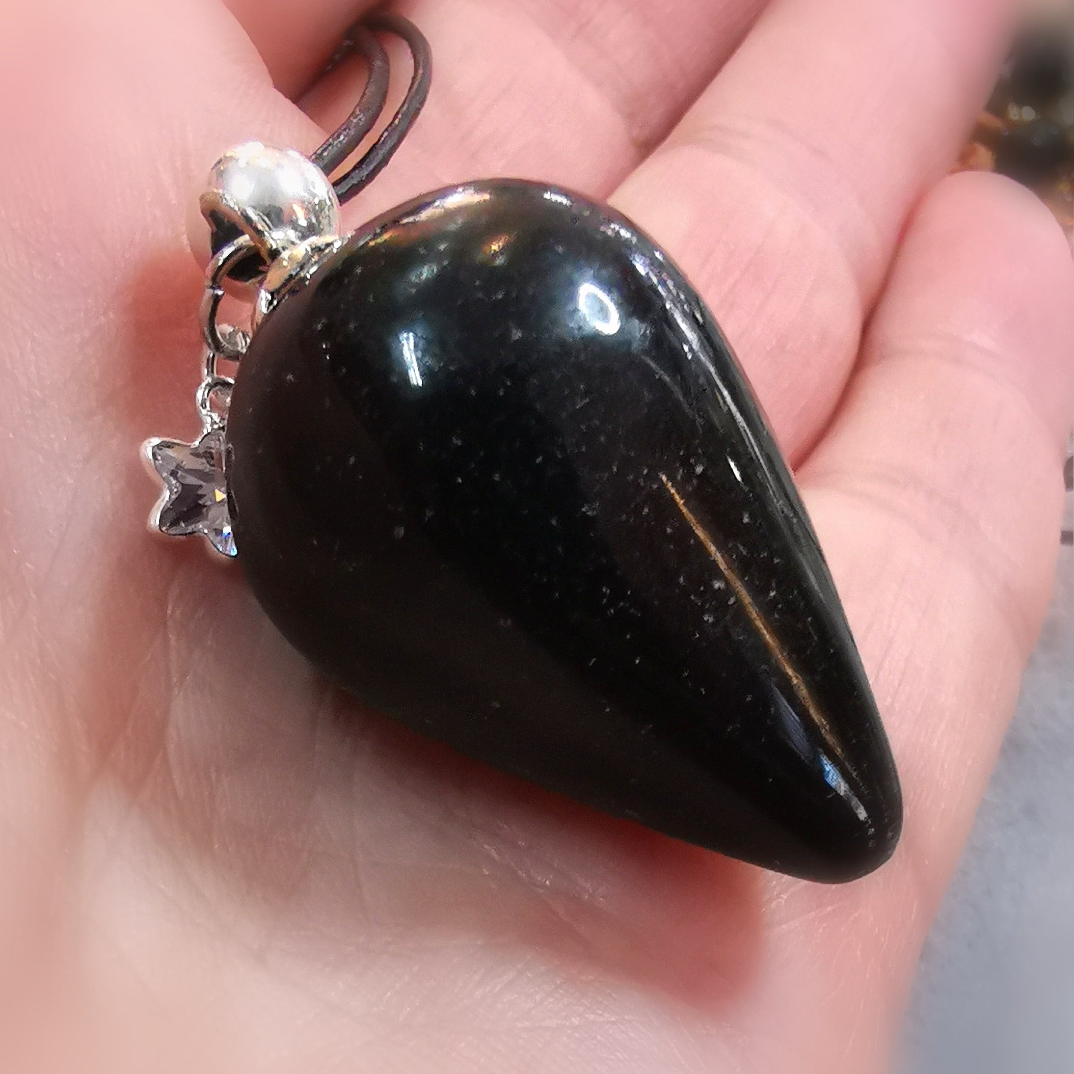 🖤 Obsidian Tropfen Kette mit Seestern – geweiht für Erkenntnis, Schutz & Wunder
