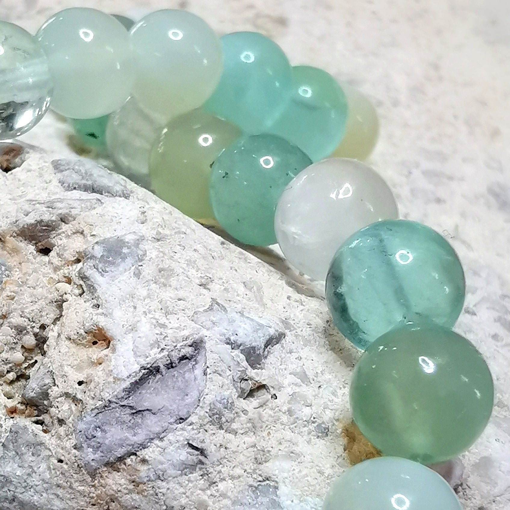 💚 Fluorit, Jade & Aventurin Karma Edelstein Armband – geweiht für innere Ruhe, Herzenskraft & Gelassenheit