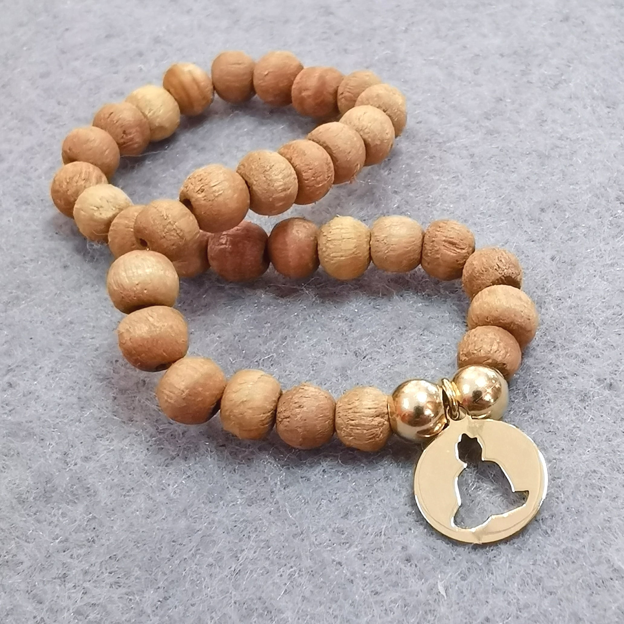 Sandelholz Buddha Karma Armband – geweiht für Glück, Gelassenheit & Harmonie