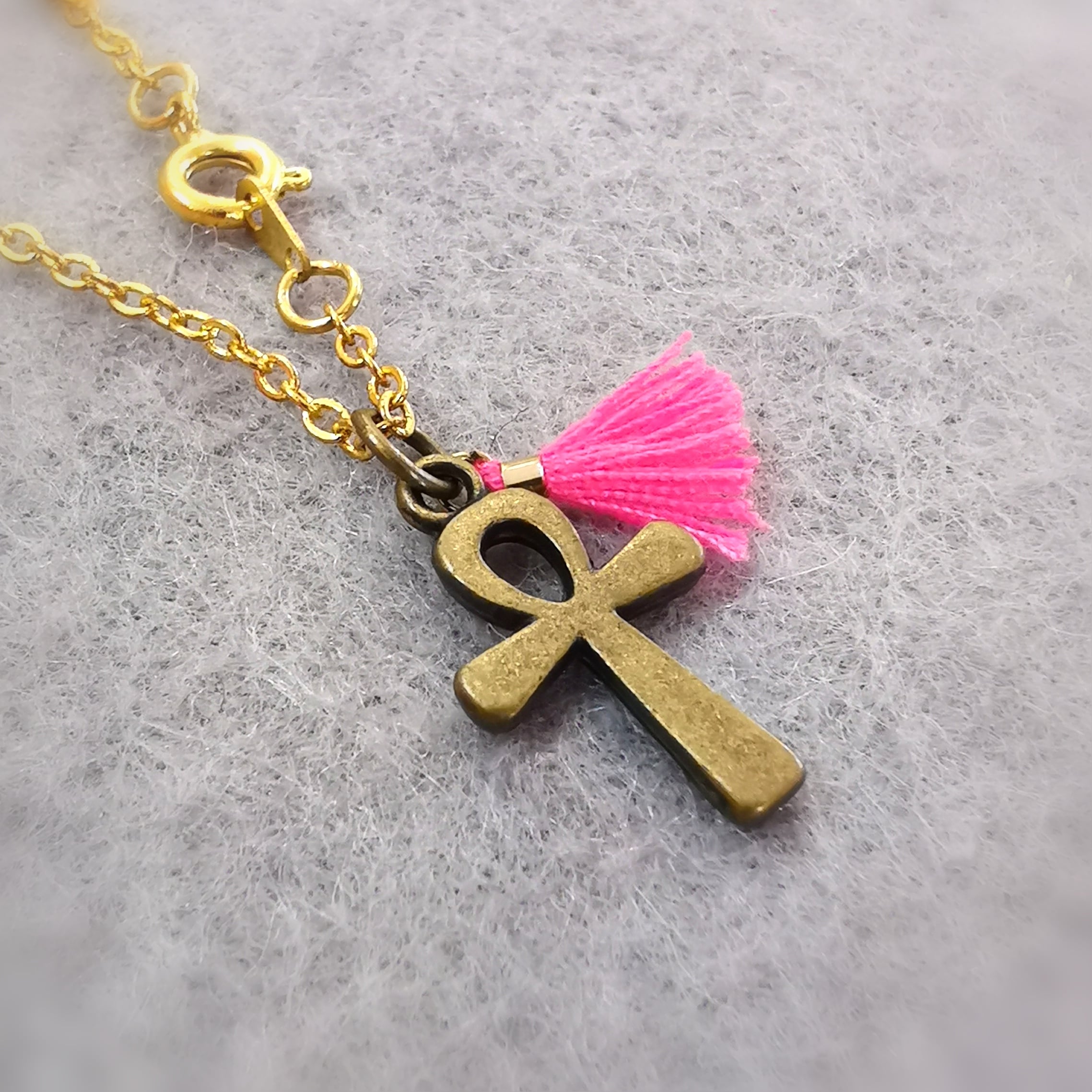 ✝️ Ankh Kreuz Hippie Kette goldfarben pink – geweiht für Harmonie, Schutz & ewiges Leben