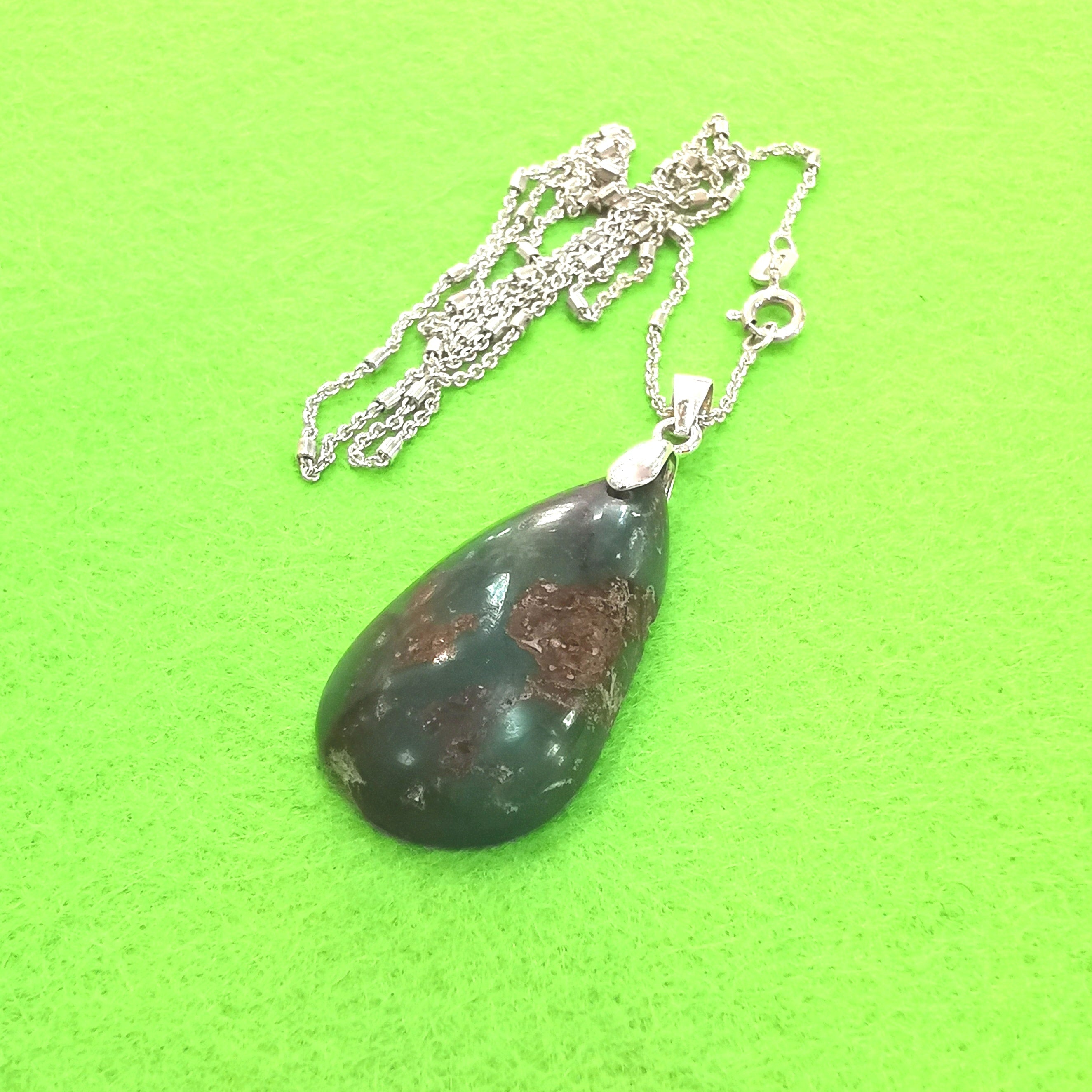 Chrysopras Naturstein Edelstein Sterlingsilber Herzchakra Kette – geweiht für Hoffnung & Herzheilung