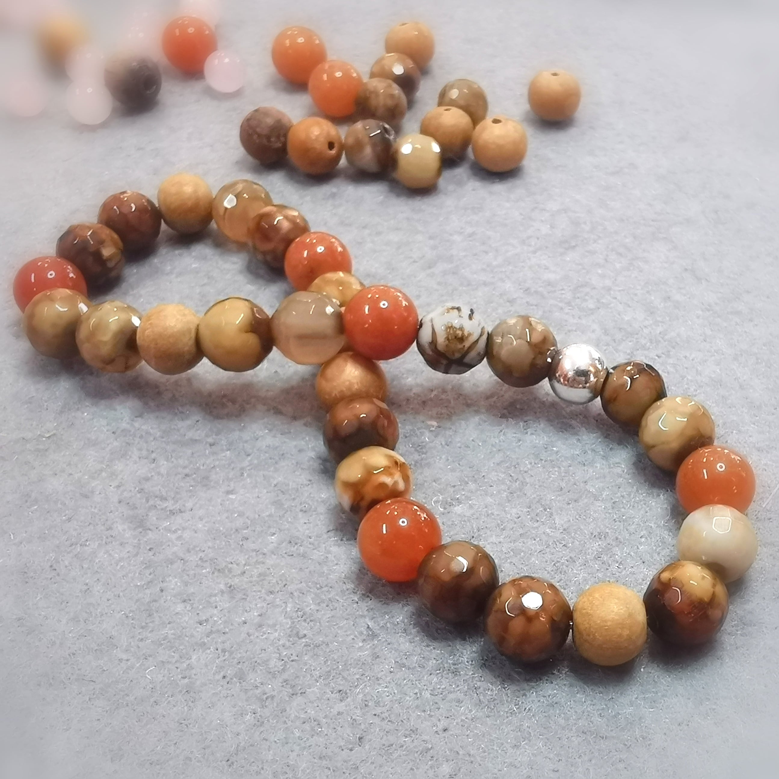 Feuerachat & Carneol Sandelholz Armband für Männer – geweiht für Stabilität, Urvertrauen & Erdung