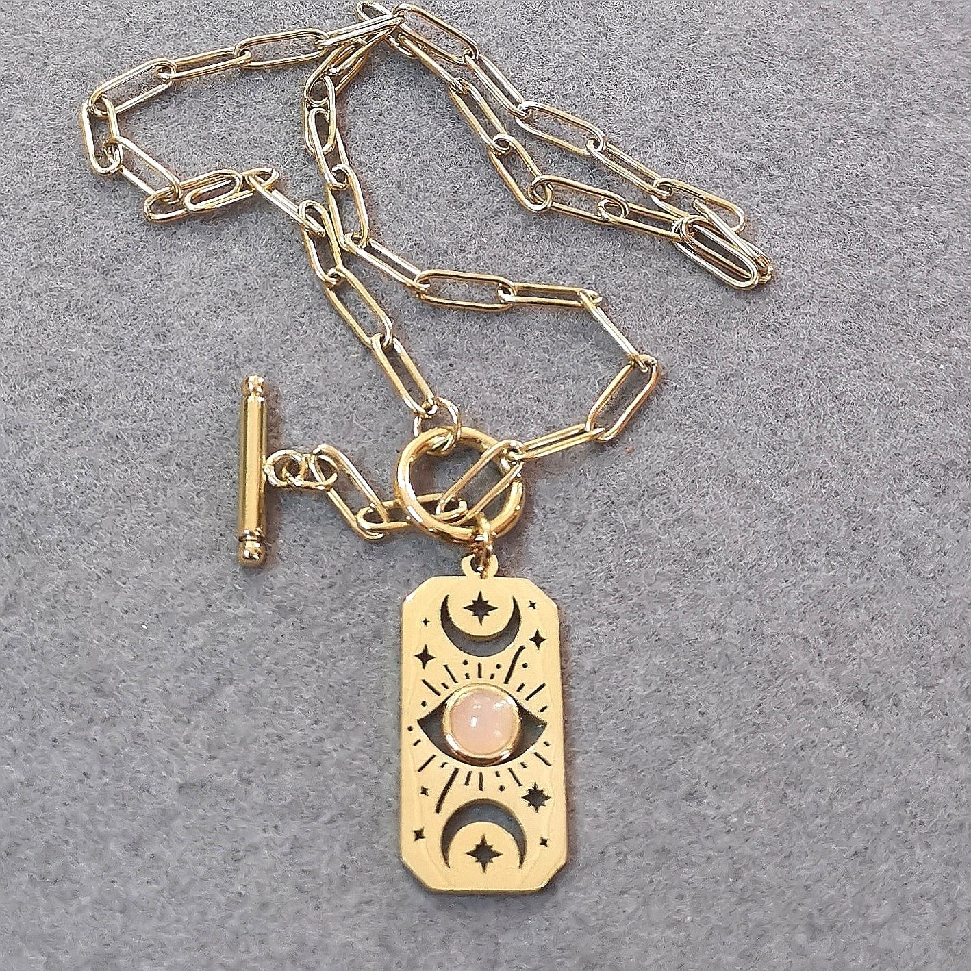 Rosenquarz Mond und Rosenquarz „Mond & Sterne“ Karma Kette – geweiht für himmlische Gefühle & HerzöffnungKarma Kette Gold Edelstahl geweiht, himmlische Gefühle