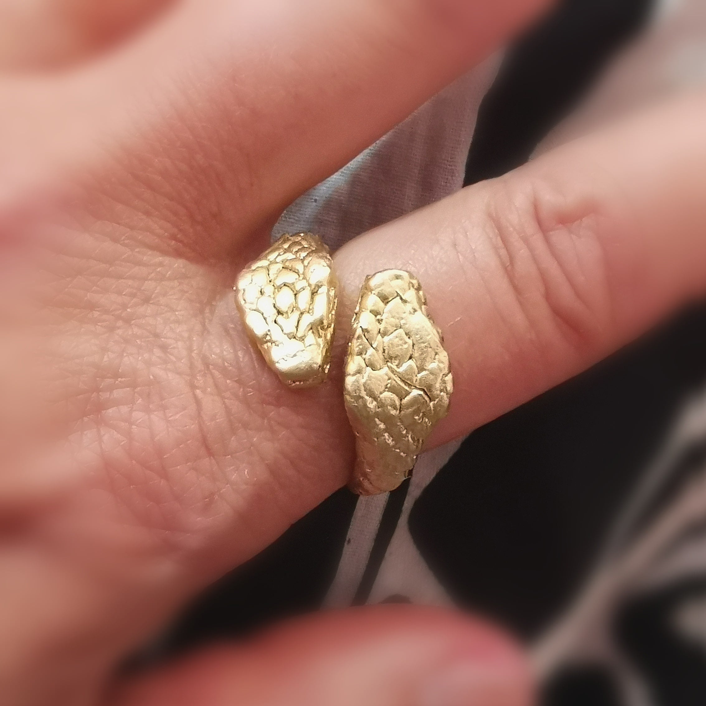 Kobra Schlangen Ring Boho Fingerring Messing gold, Größe 58, Stärke und Wandel