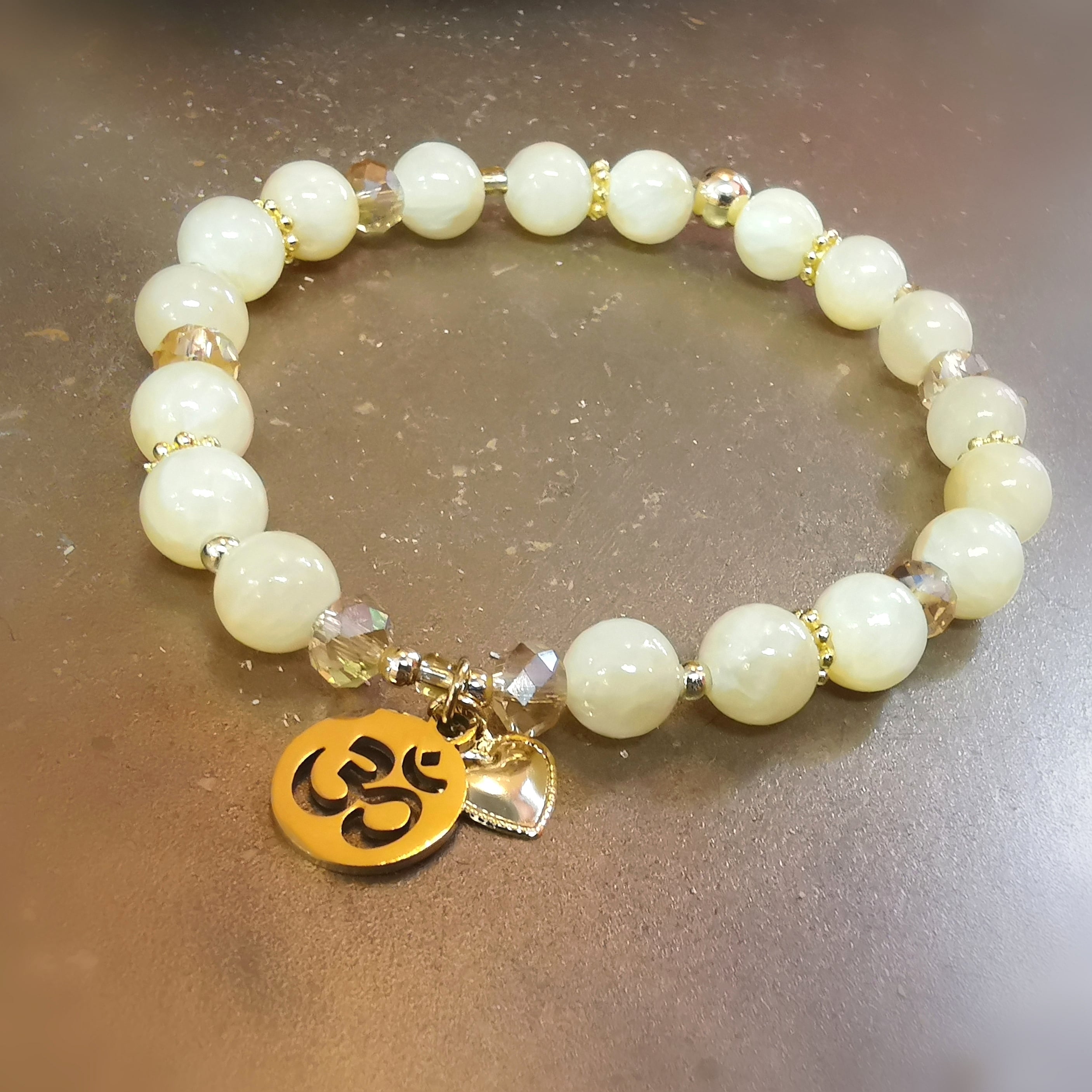 Orangencalcit Sonnenlicht OM Herz Armband, Karma Edelstein geweiht – innere Mitte