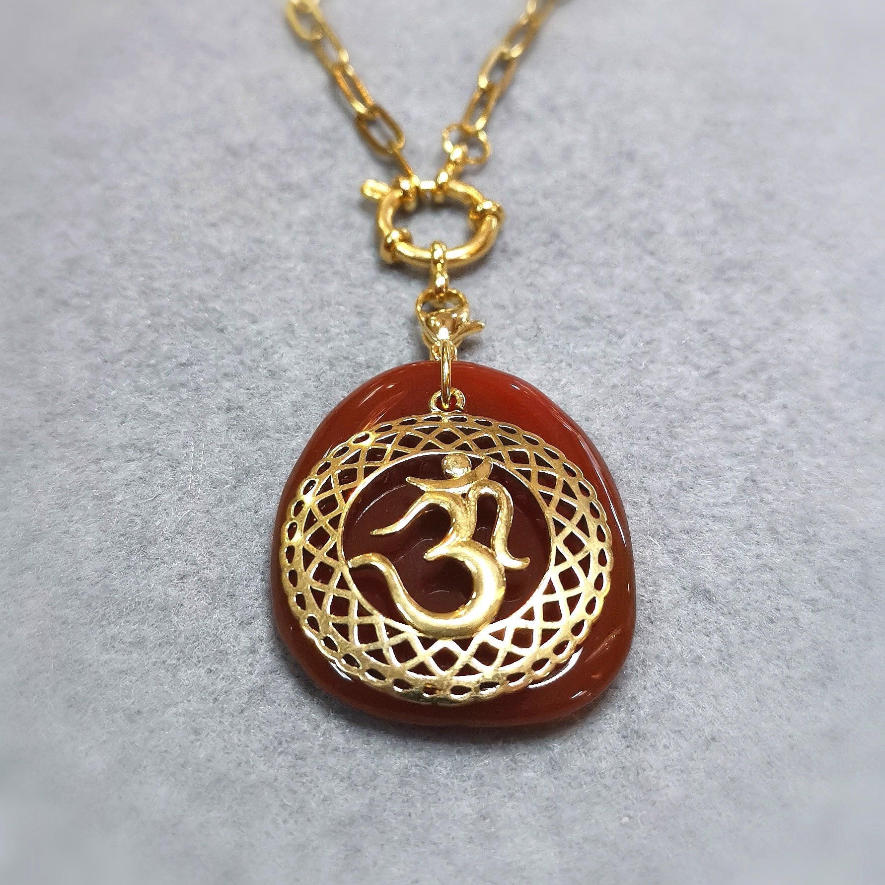 Glücksachat Edelstahl Kette Gold XL – OM Symbol Charm mit Carneol Edelstein – Eigenliebe & Lebensfreude