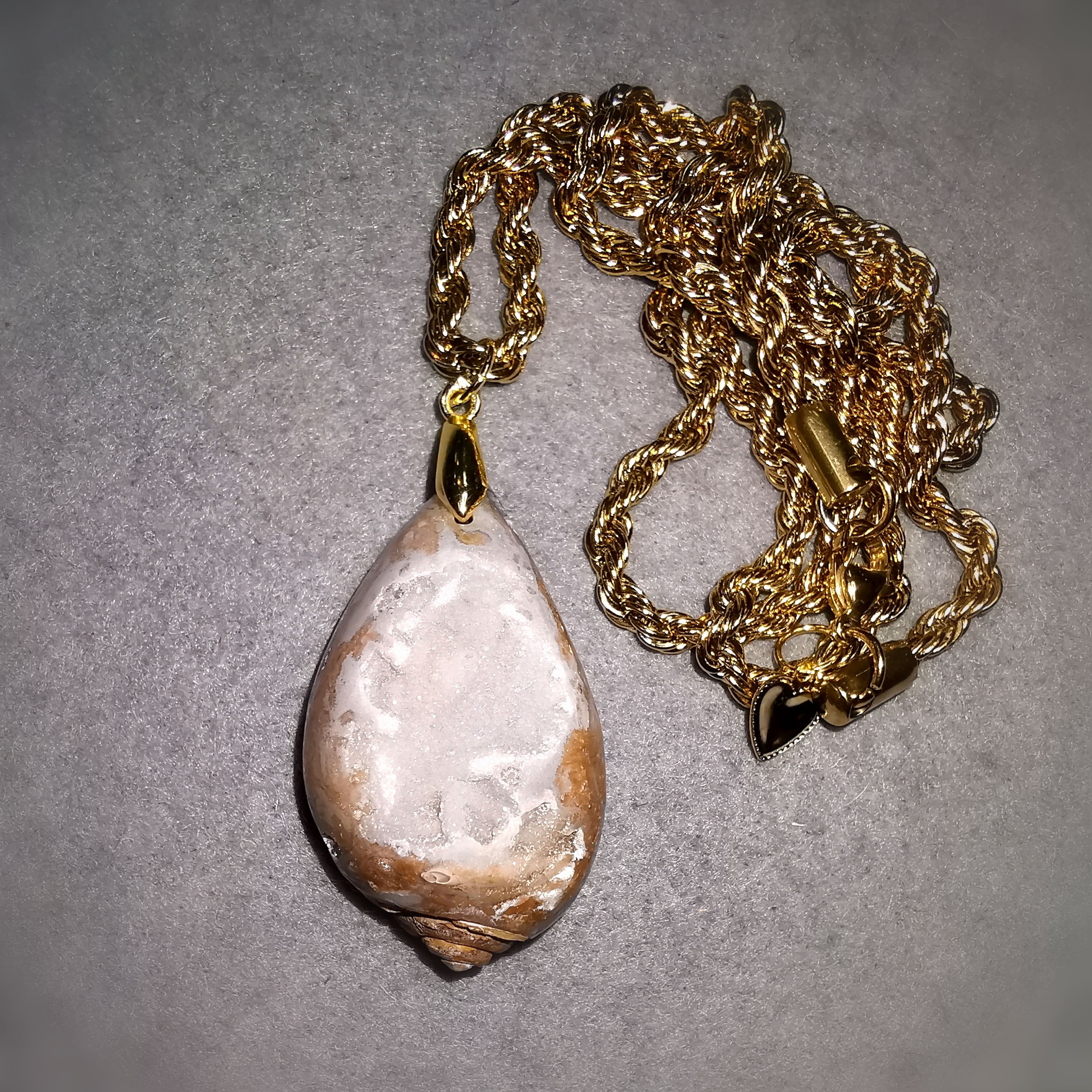 Achat Glücksgeode Druse Edelstein Edelstahl Karma Kette – geweiht für Klarheit & Wunder