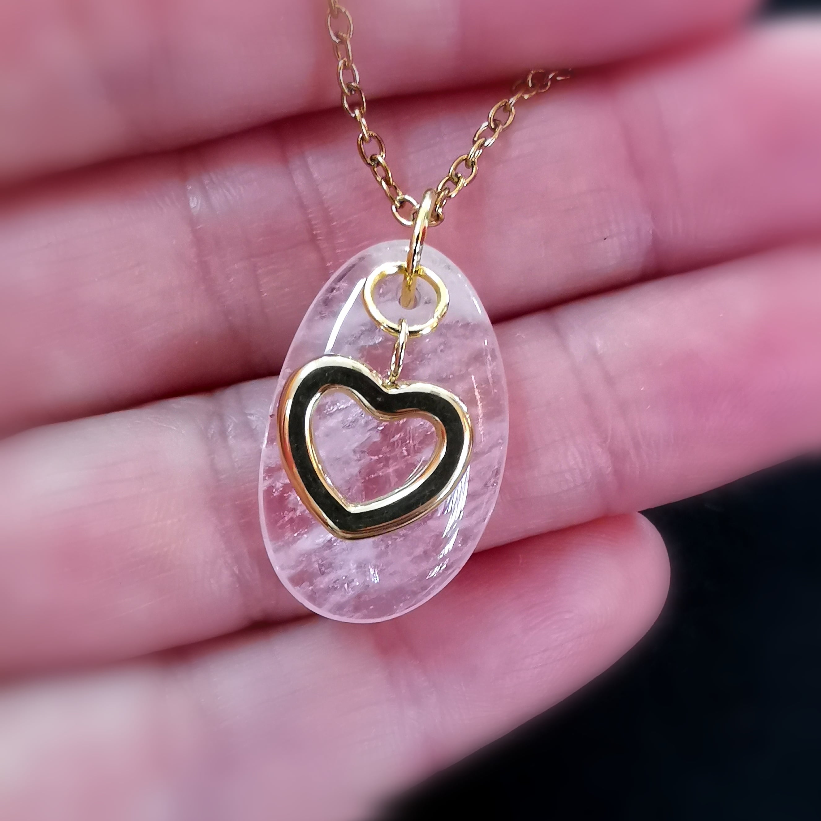 Rosenquarz Edelstein Karma Kette mit Herz-Charm – Harmonie & Liebe