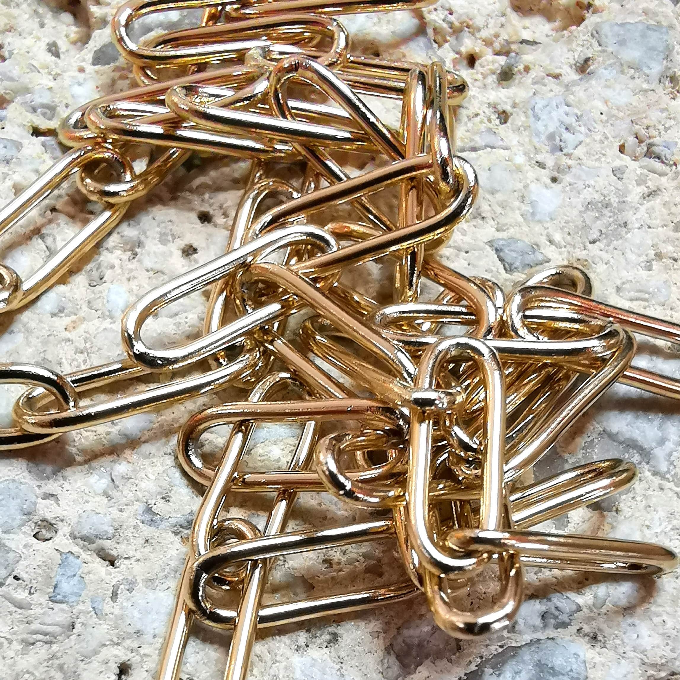 Bergkristall Edelstein an Gold Edelstahl Karma Yoga Kette – für Klarheit & Bewusstsein