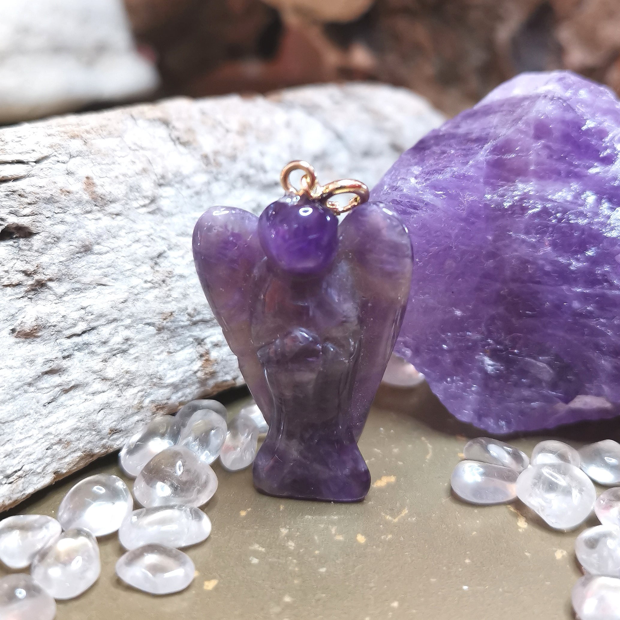 Engel Amethyst Edelstein Anhänger – geweiht für Schutz, Trost & Lichtenergie