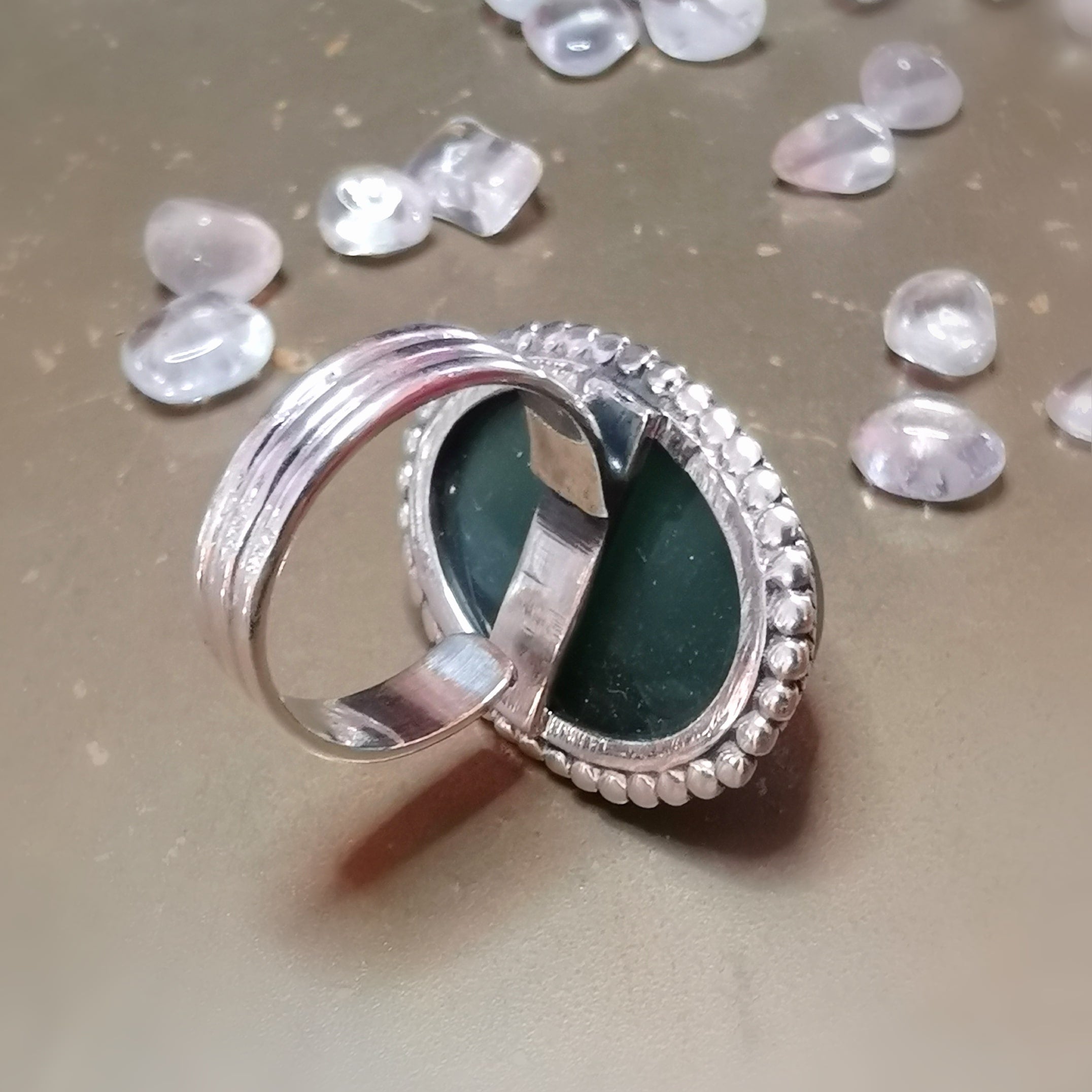 Nephrit Jade Edelstein Herzchakra Ring – Hoffnung & Herzensöffnung