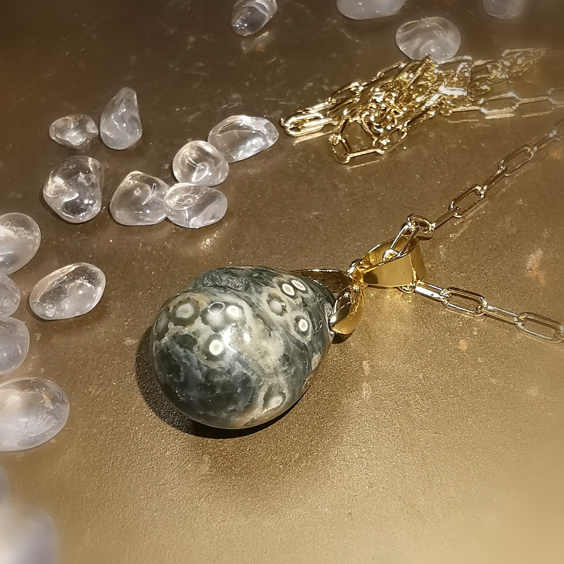 Ozeanjaspis Edelstein Kette Gold Edelstahl – Energie des Lebens