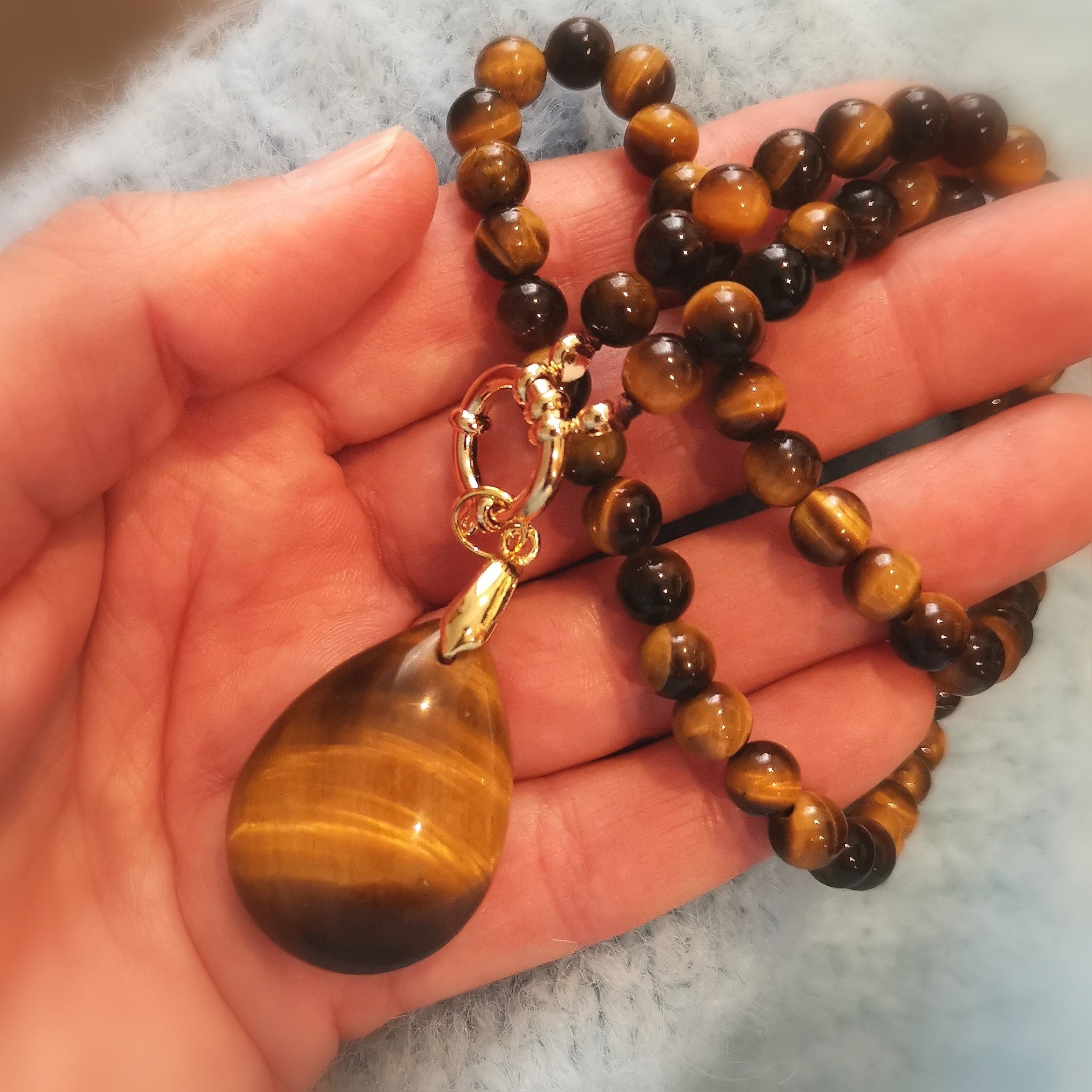 Tigerauge Edelstein Karma Kette – geweiht für Mut & Schutz