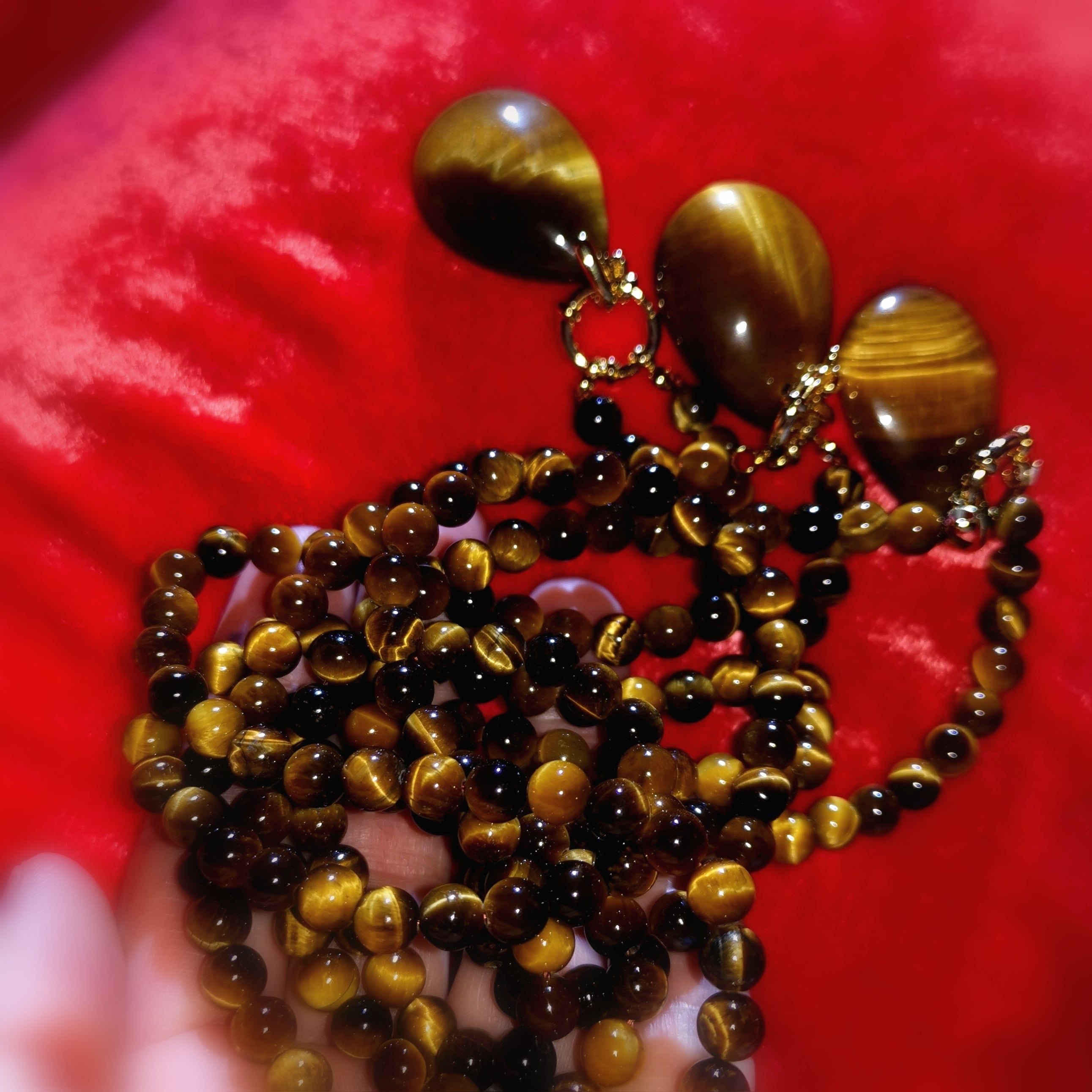 Tigerauge Edelstein Karma Gold Kette – geweiht für Mut & Schutz