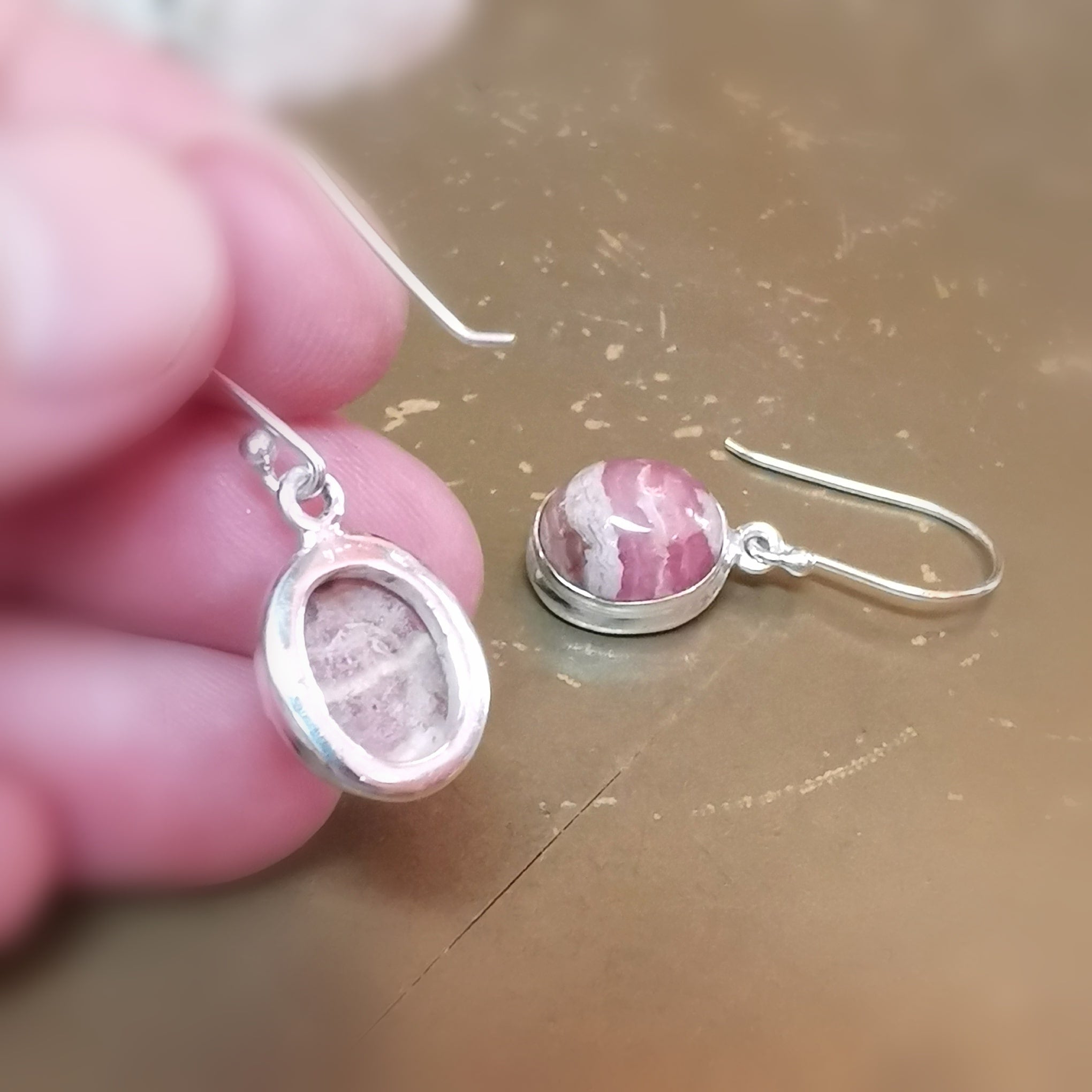 Rhodochrosit Ohrhänger 3,4 cm · AA Qualität · 925 Silber · Reiki geweiht · Herzöffnung, Trost & Sanftmut – Edelstein Talisman für Liebe & Harmonie.