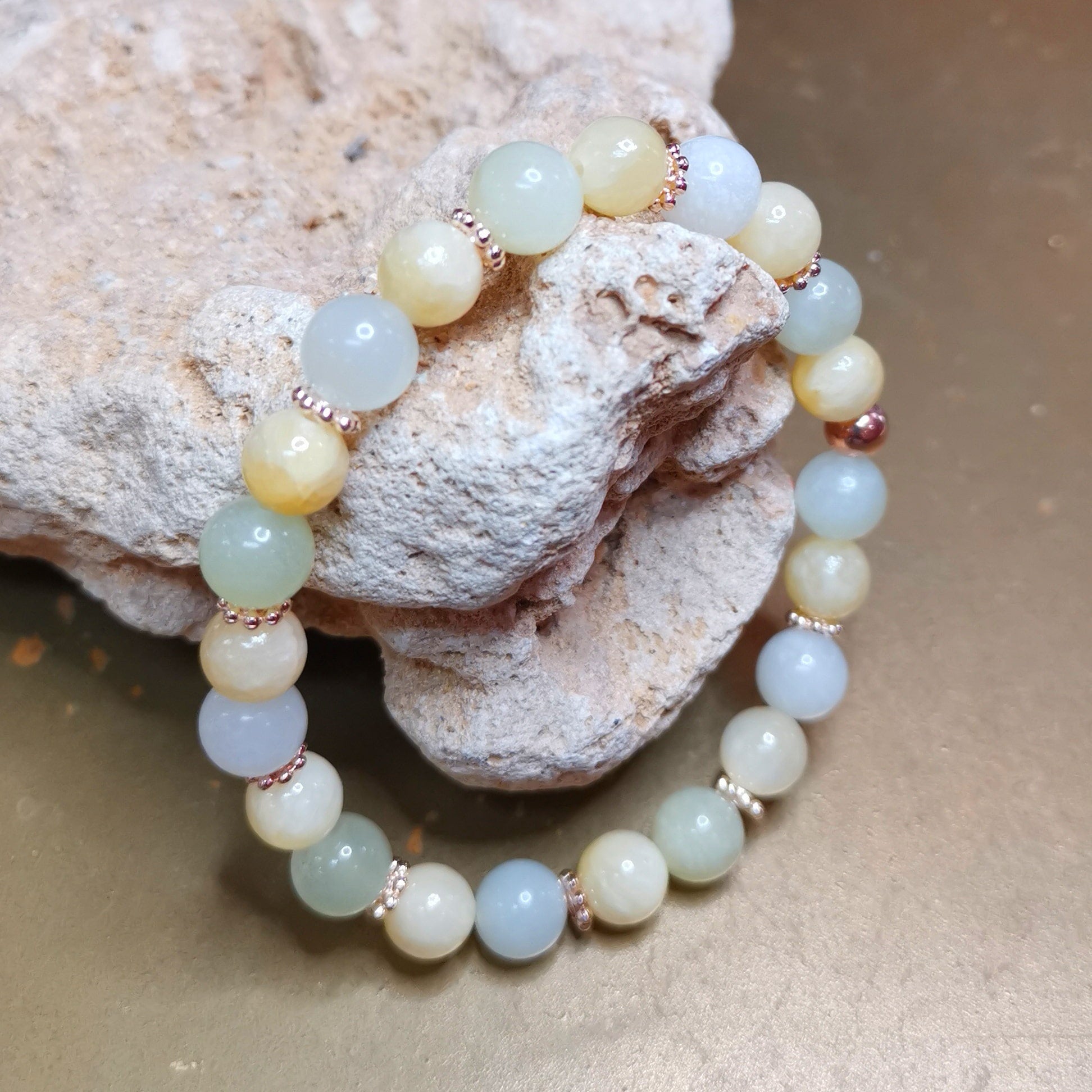 Orangencalcit & Jade Karma Edelstein Armband – für Lebensfreude, Harmonie & innere Stärke
