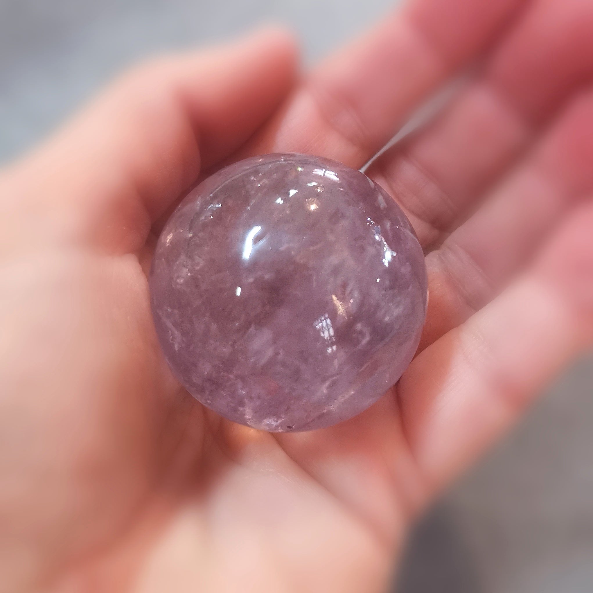 Rollbare Amethyst Edelstein Schnecke XL – geweiht für Achtsamkeit & Neubeginn