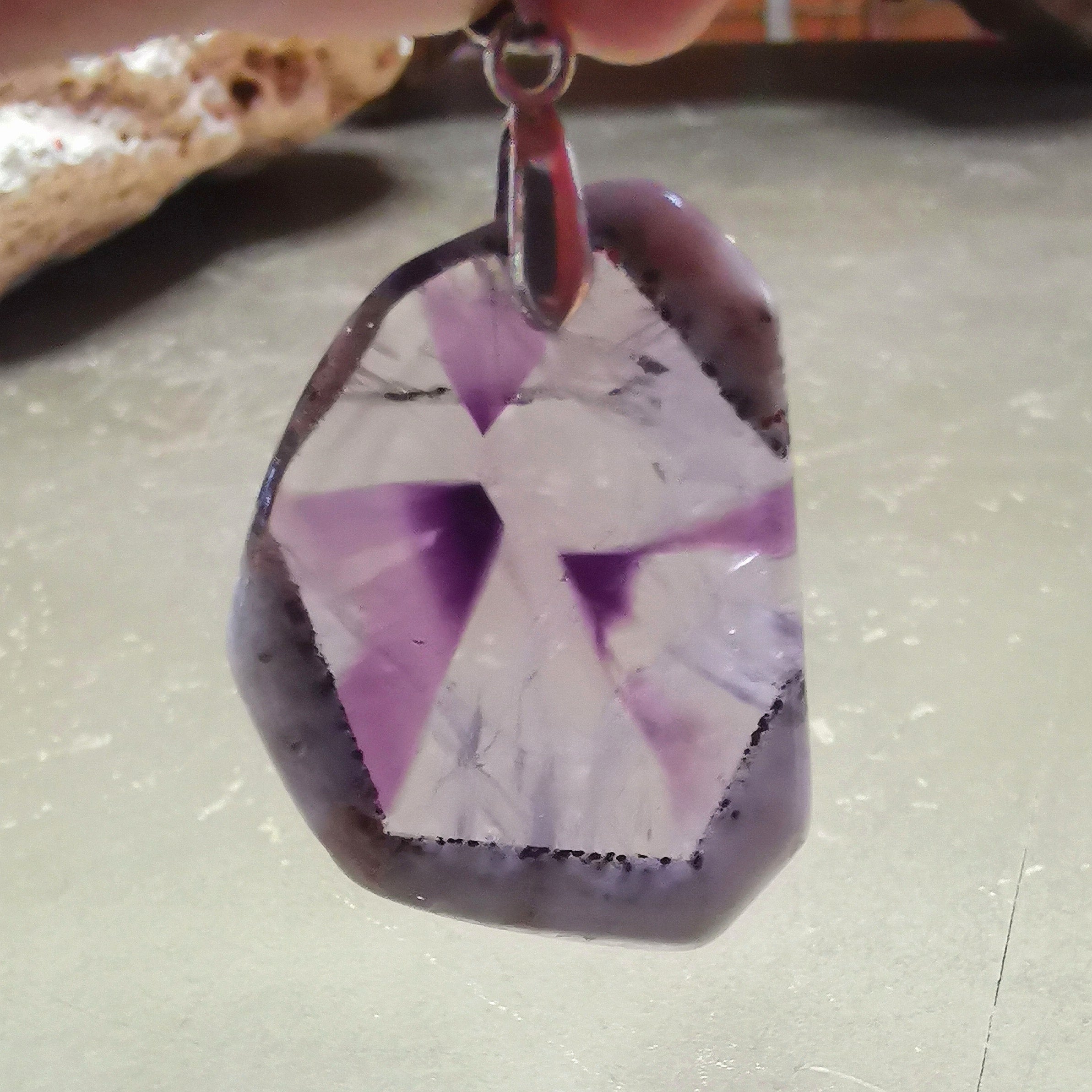 Amethyst Trapiche „Mühle“ Edelstein Anhänger – geweiht für Spiritualität & innere Ausrichtung