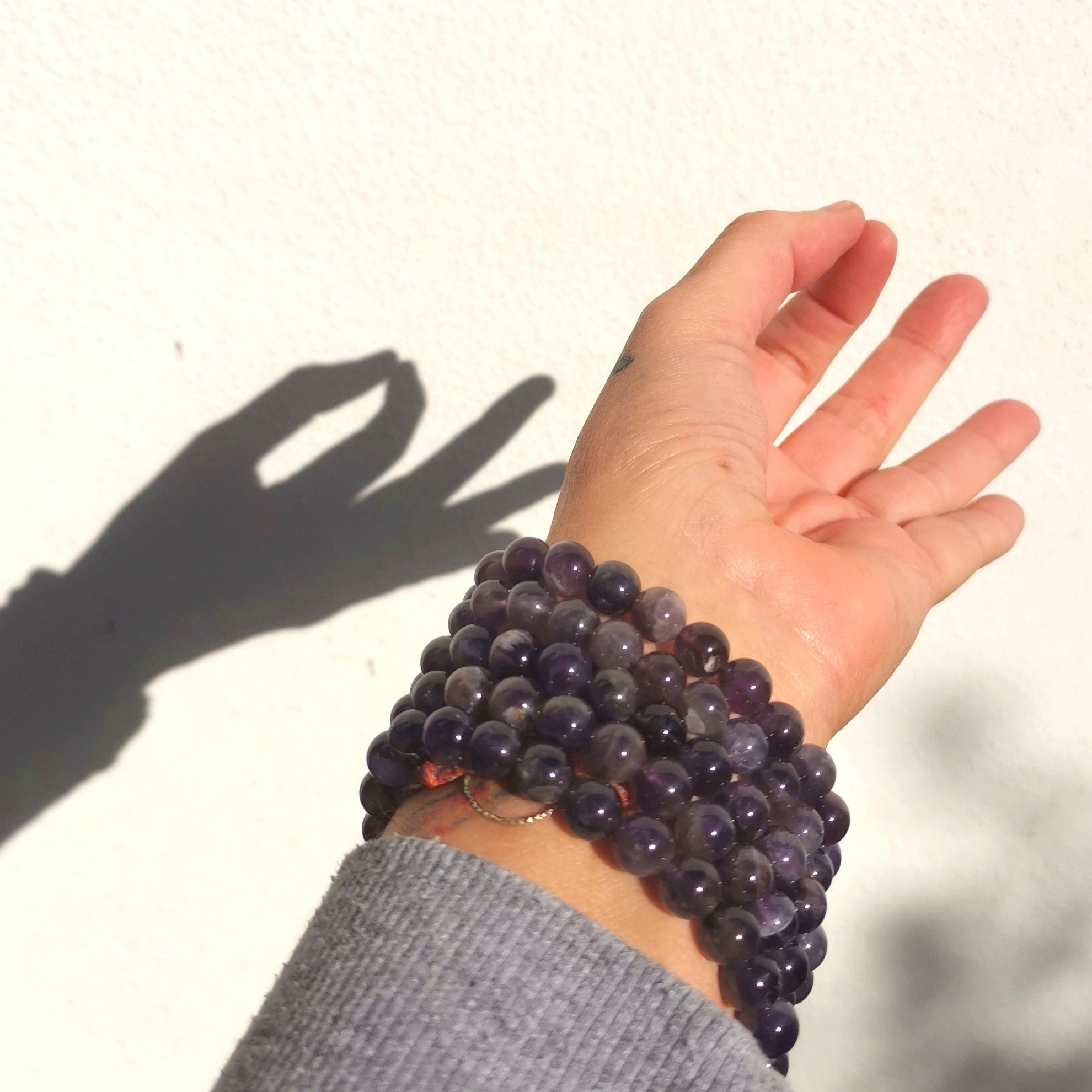 Amethyst Edelstein Armband – 8 mm · tiefes Lila · geweiht für Ruhe, Schutz & Intuition