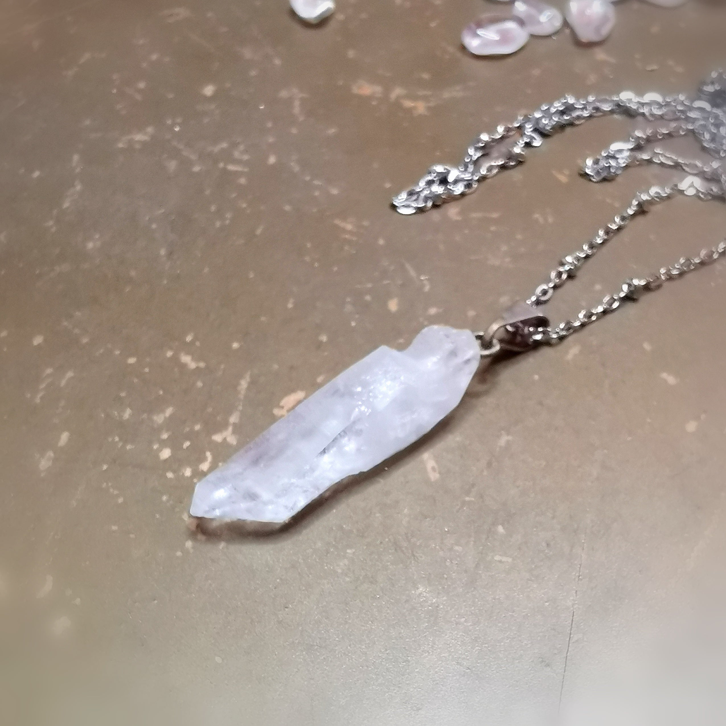 Lemurien / Bergkristall Quarz Karma Kette – geweiht für Aura-Kraft, Klarheit & Lichtbewusstsein