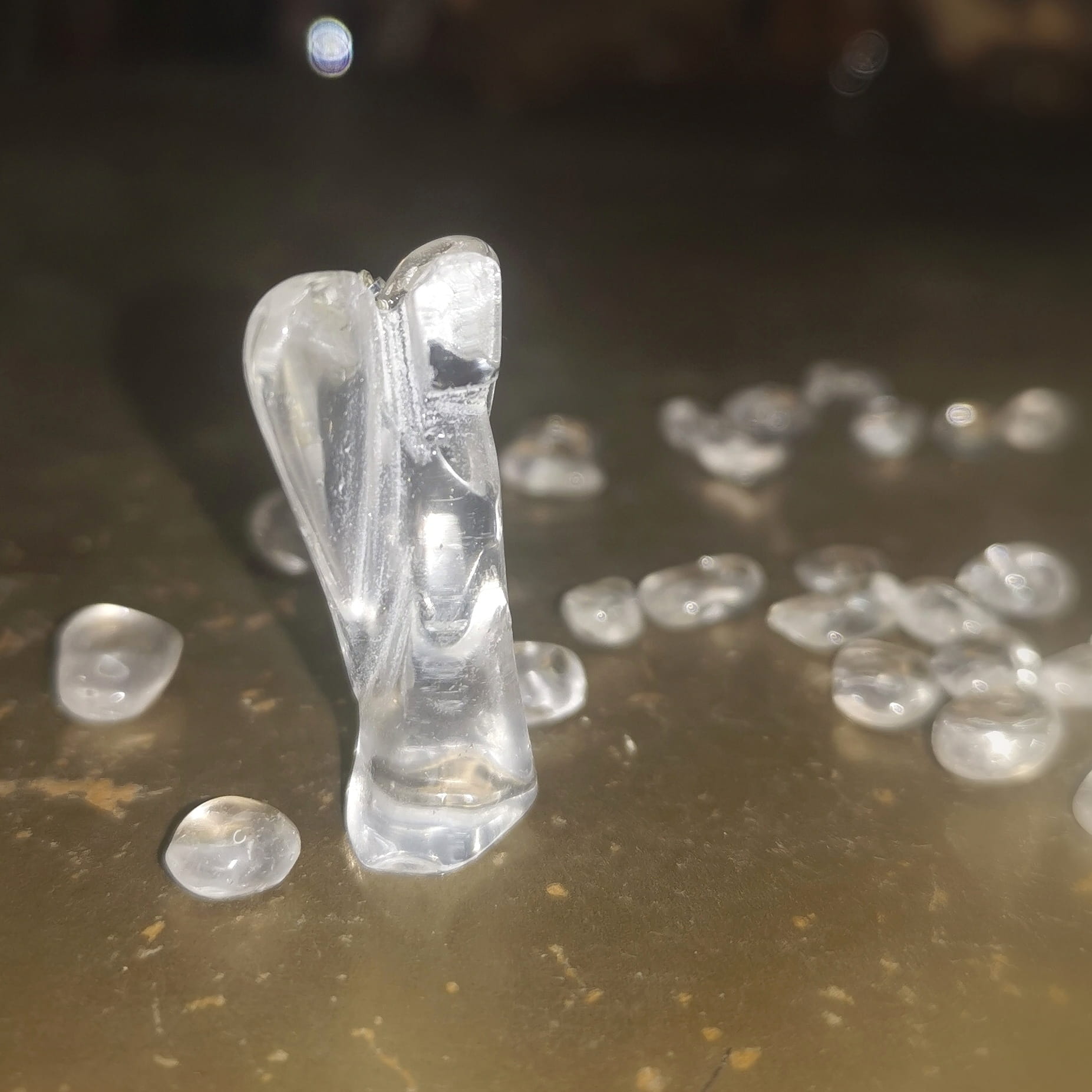 Aura Schutz Edelstein Bergkristall Engel Anhänger – geweiht für Klarheit, Schutz