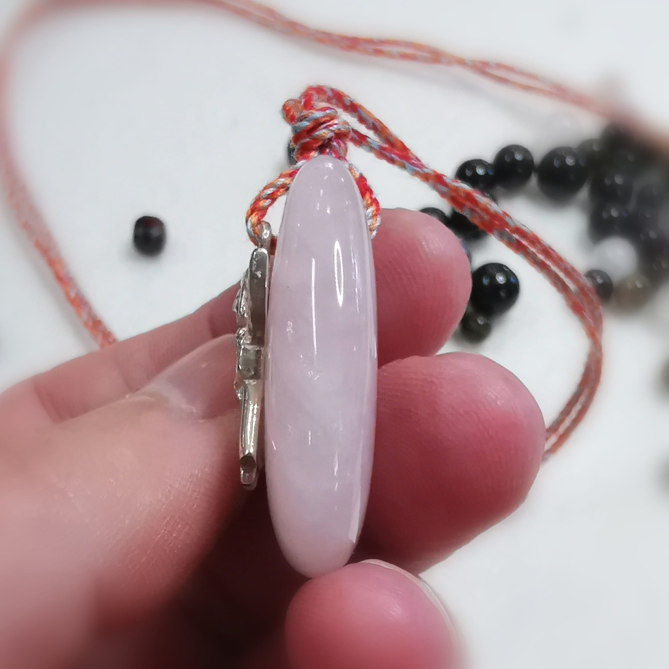 Rosenquarz Edelstein Schutzengel Kette – geweiht für Liebe, Trost & Herzensschutz