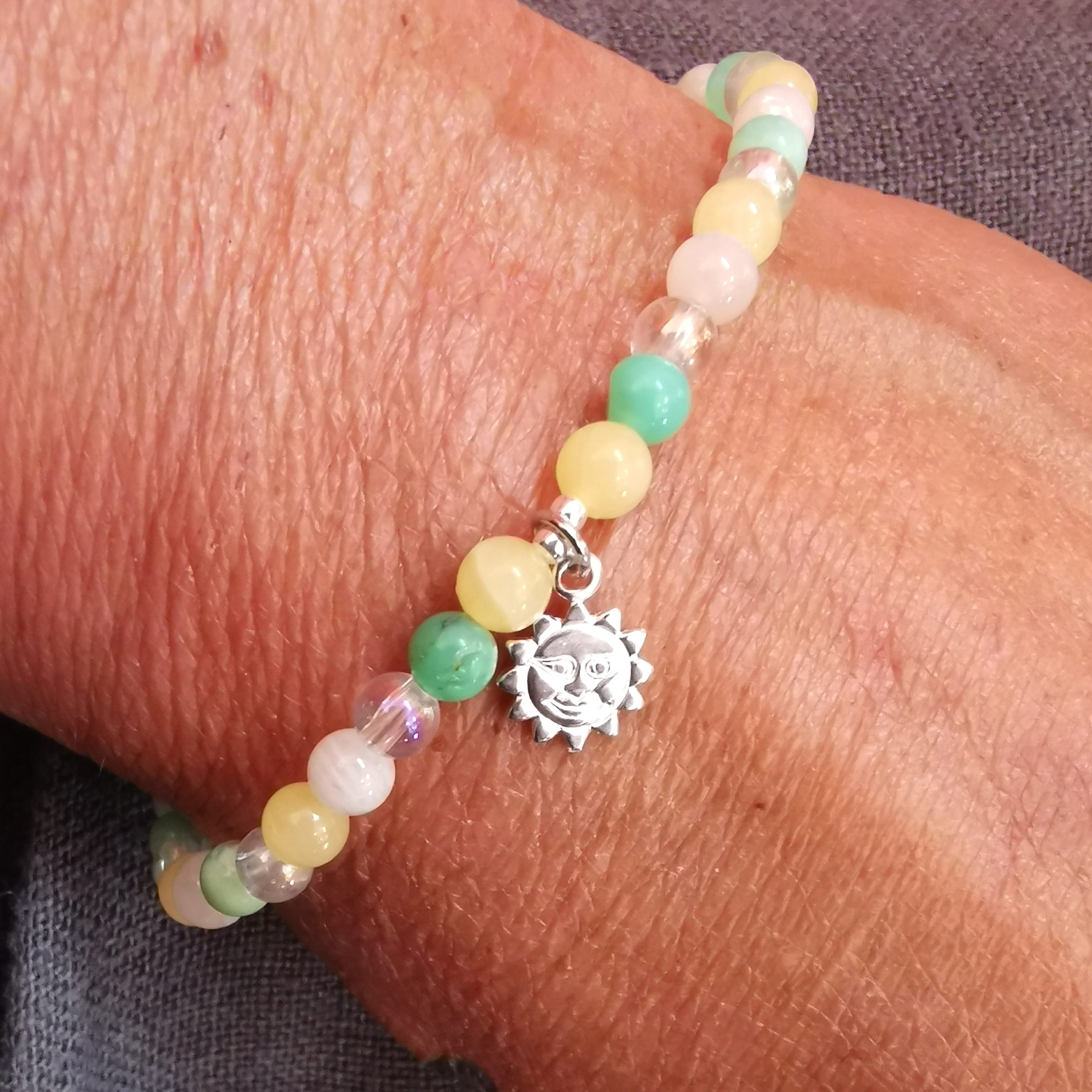 Chrysopras, Sonnenstein, Angel Aura & Orangencalcit Karma Armband – Sonnenaufgang im Herzen