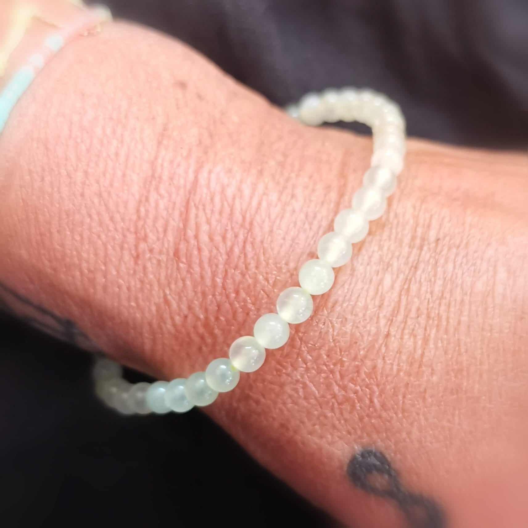 Grüne Jade Serpentin Yoga Karma Armband – geweiht für Harmonie, Herzöffnung & innere Balance