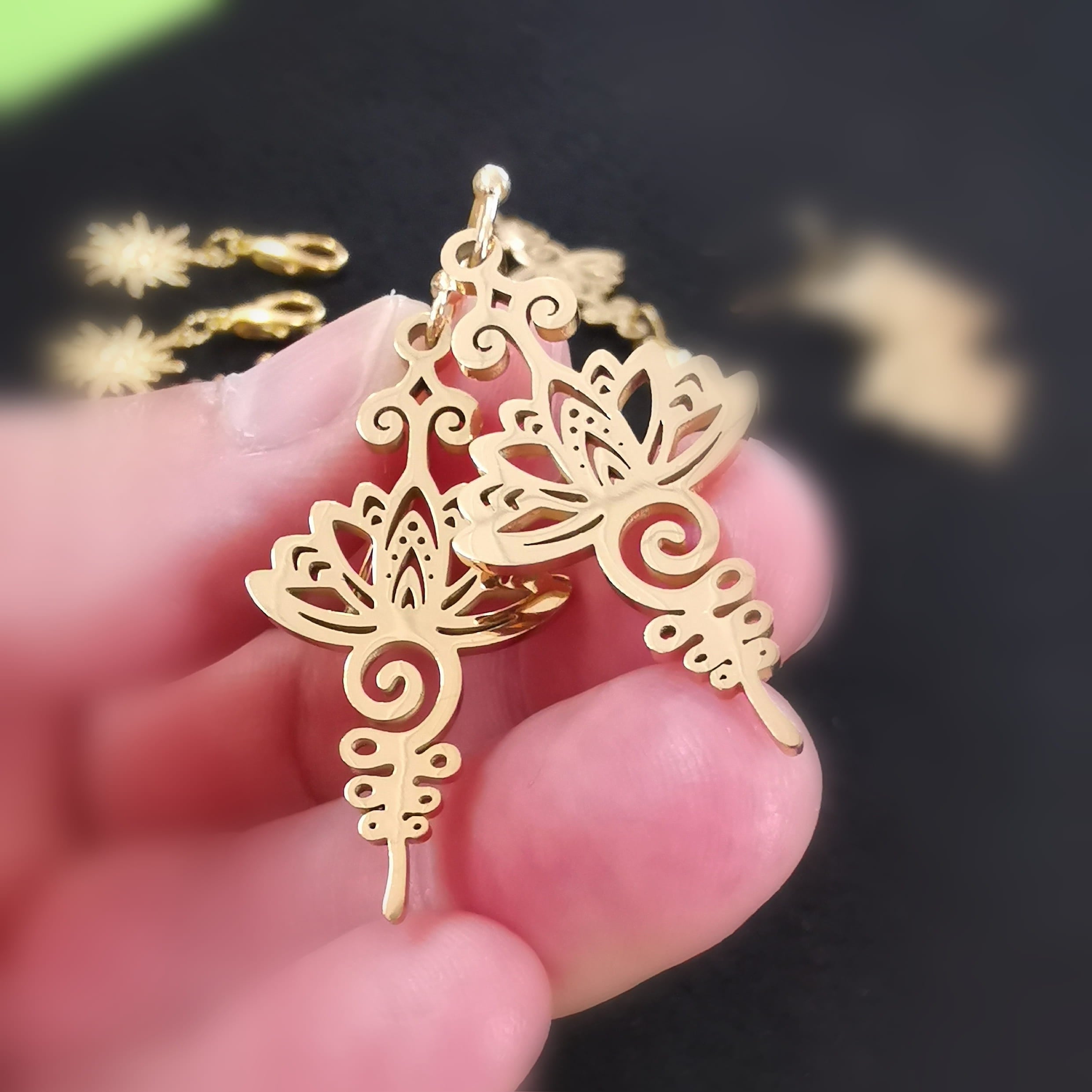 Lotus #Erwachen Ohrringe Gold Edelstahl – geweiht für Bewusstsein, Harmonie & innere Entfaltung
