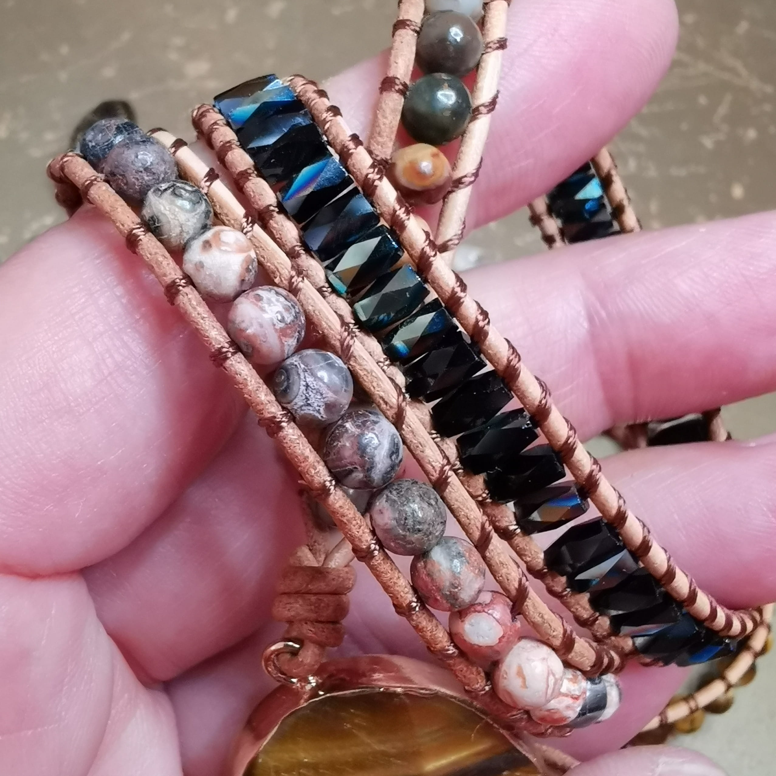 Tigerauge Hämatit Jaspis Wickelarmband – geweiht für Mut, Erdung & innere Stärke