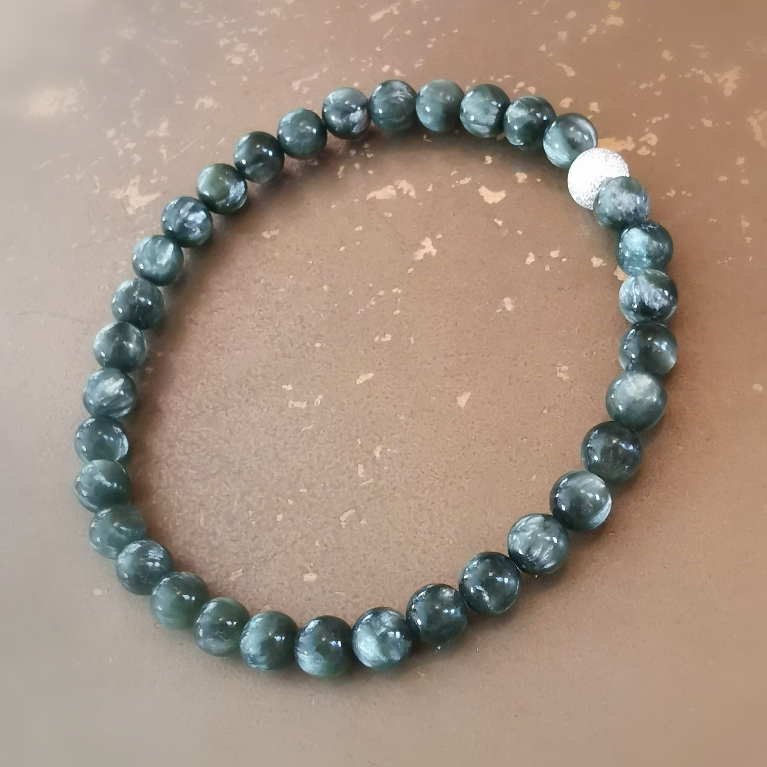 Seraphinit Edelstein Karma Armband AA Qualität – geweiht für Herzöffnung, Harmonie & Intuition