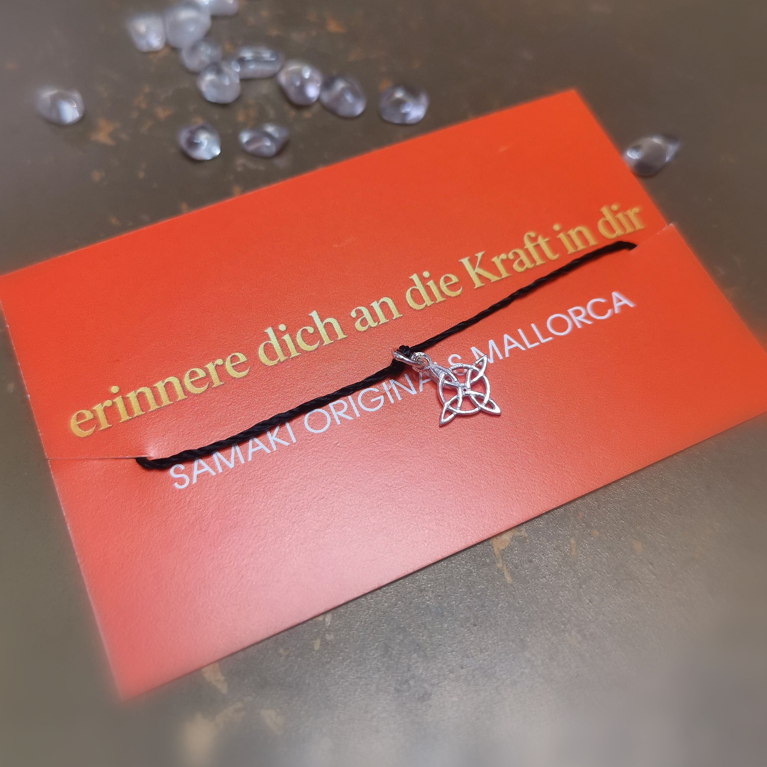Hexenknoten Reminder „Erinnere dich“ – Sterlingsilber Karma Fadenarmband & Fußkettchen, geweiht