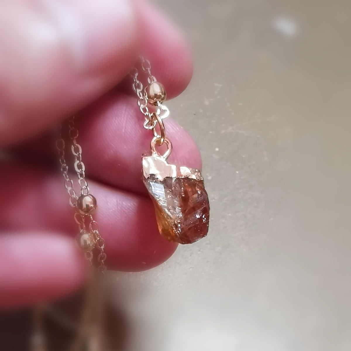 Citrin Gold Edelstahl Karma Yoga Kettchen – Lebensfreude, Fülle & Sonnenenergie
