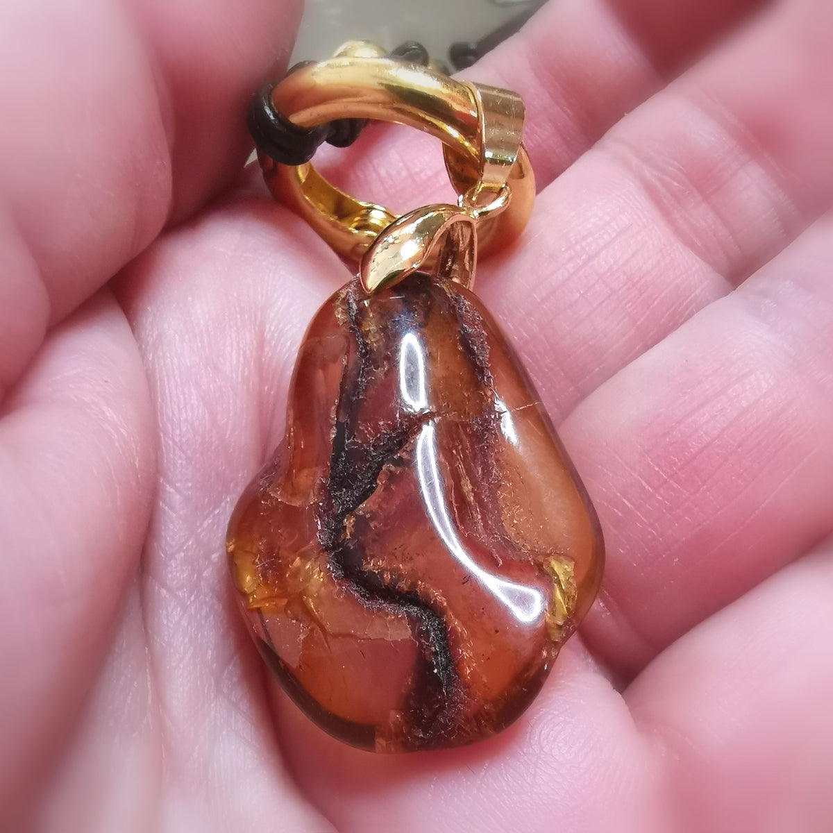 Bernstein Leder Gold Edelstahl Karma Kette – Lebensfreude, Energie & Solarplexus Chakra
