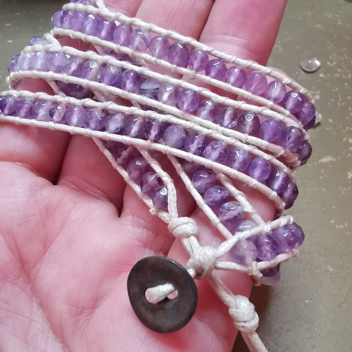 Amethyst Wickelarmband & Edelstein Kette – Intuition, Ruhe & Spiritualität