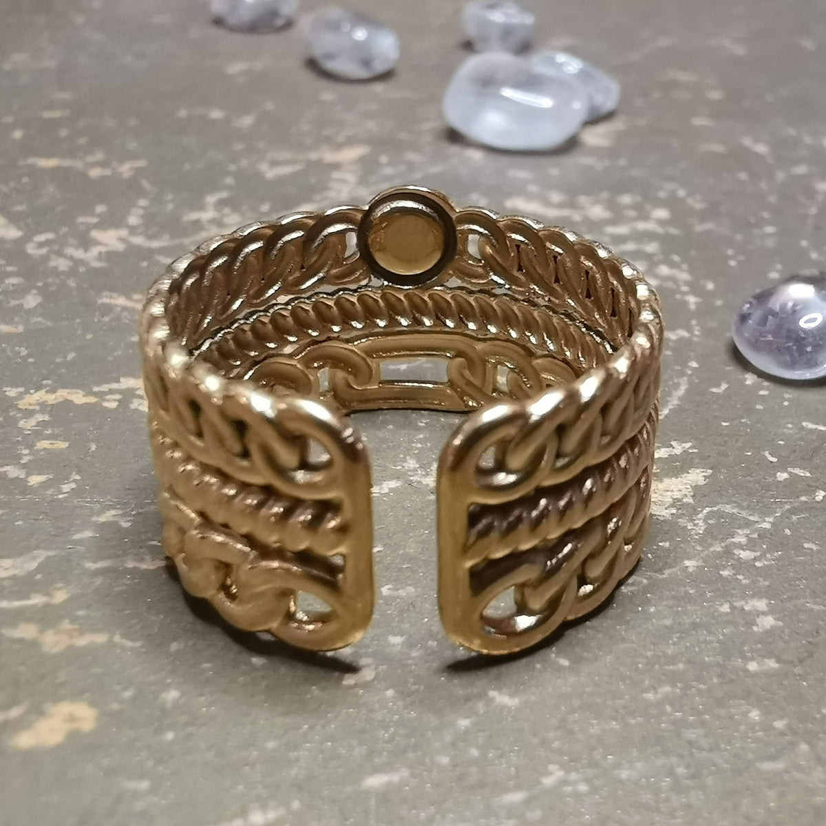 Gold Edelstahl Ring mit Türkis Howlith – verstellbar, Boho Schmuck & Schutz