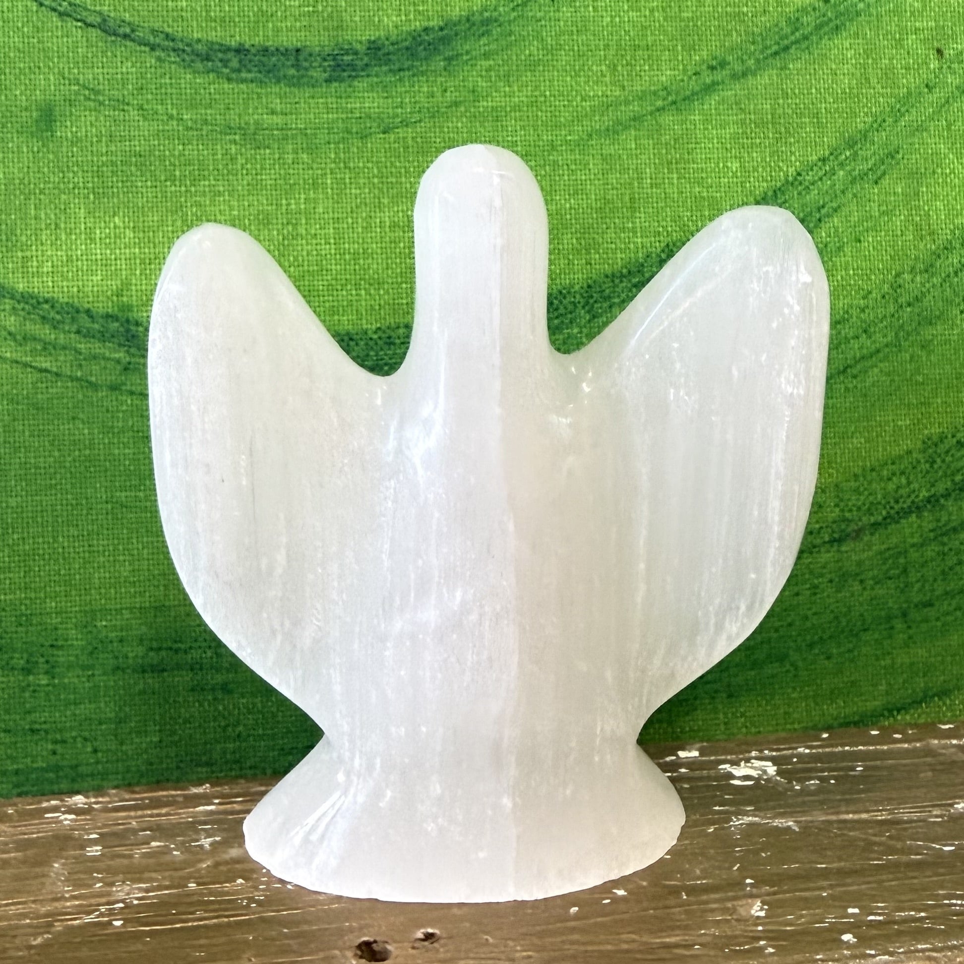 Selenit Engel Deko – geweiht für Schutz, Frieden & lichtvolle Klarheit