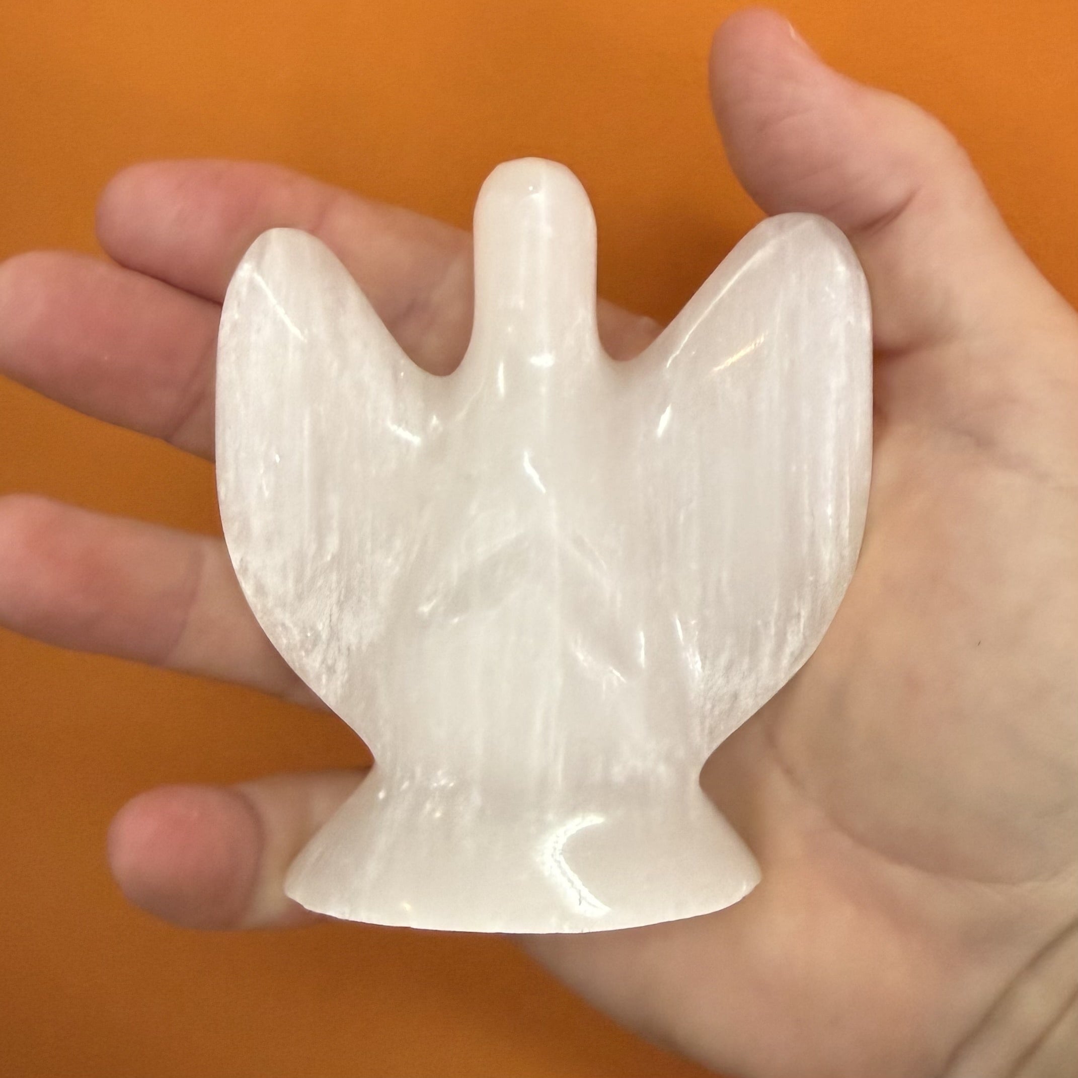 Selenit Engel Deko – geweiht für Schutz, Frieden & lichtvolle Klarheit