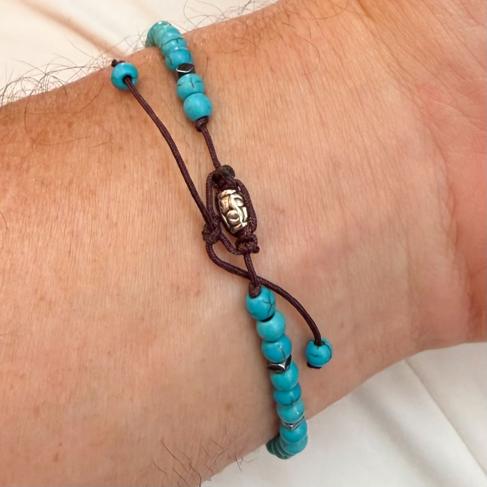 Natürliches Türkis Armband – Boho Ethno Schmuck für Freiheit & Selbstausdruck