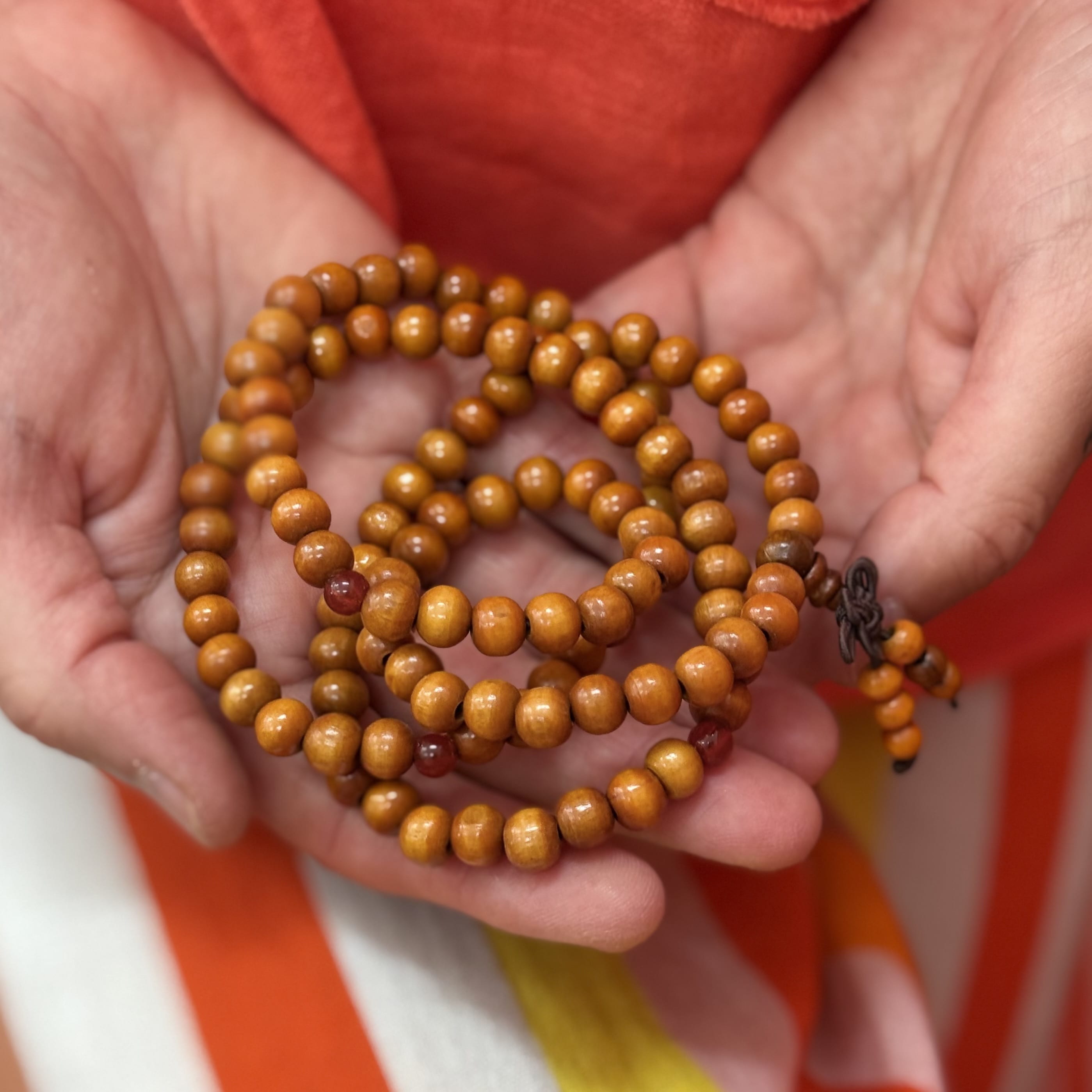 Japanisches Holz Mala Gebetskette 108 Perlen - für innere Ruhe, Frieden in der Stille & Kraft