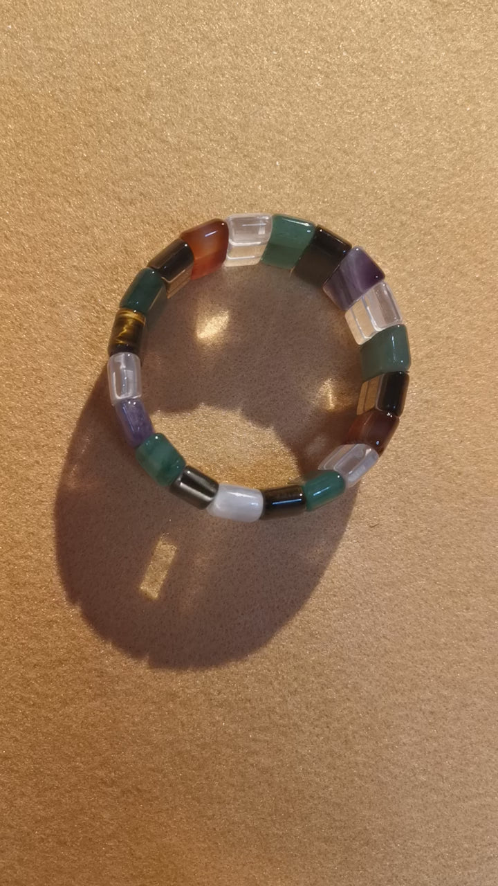 Edelstein Armreif Heilstein Mix XL, geweiht, lebensfrohe Vielfalt, Hippie Heilstein Armbändchen: lebe liebe lache